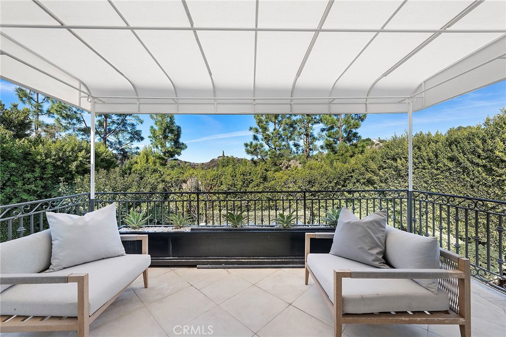 Guard-Gated Bel Air Crest Residence