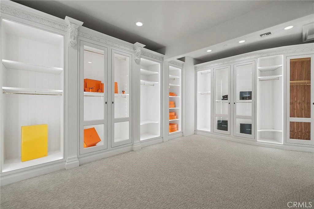 Guard-Gated Bel Air Crest Residence