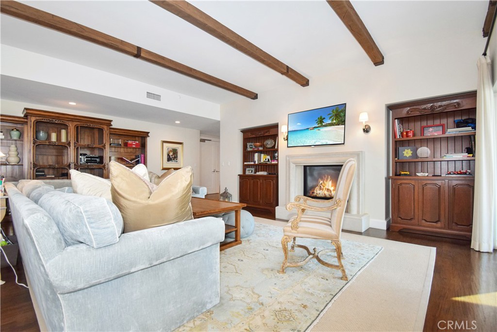 Live in Style and Comfort