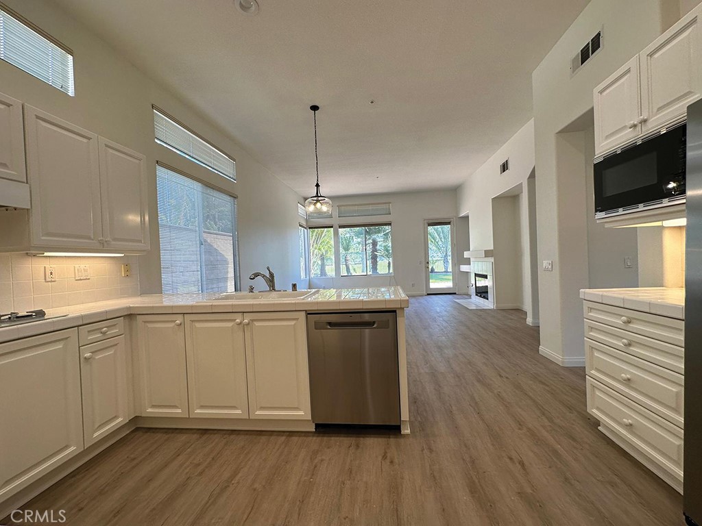 236 Downey Lane