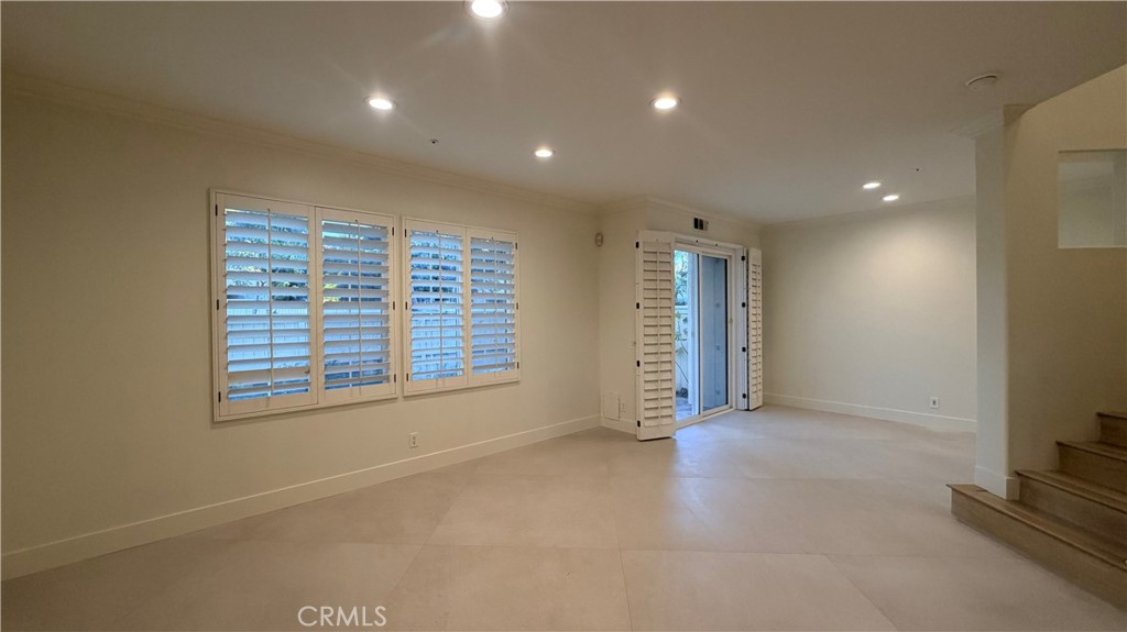 449 RIDGEWAY