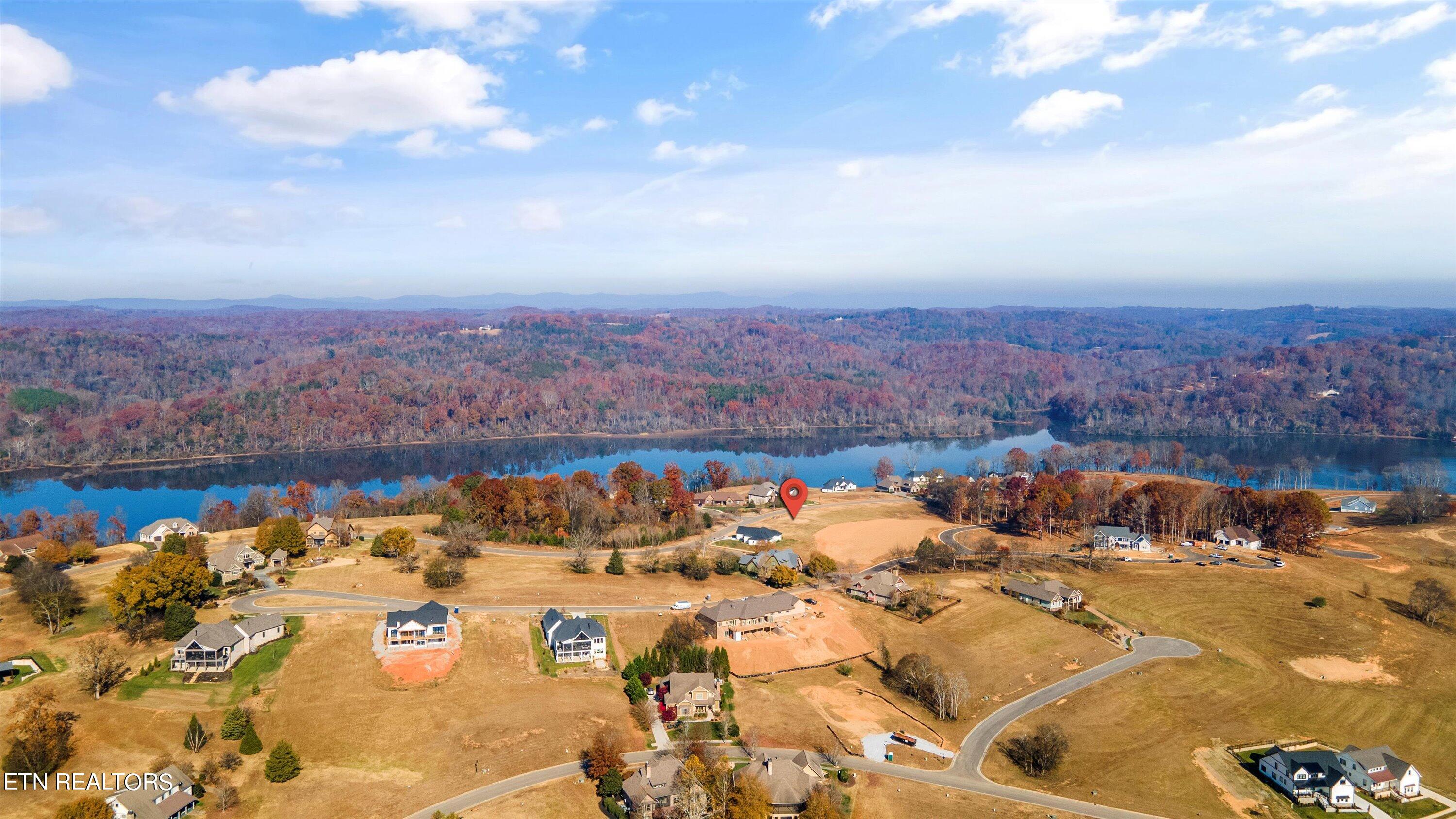 3462 Persimmon Ridge
