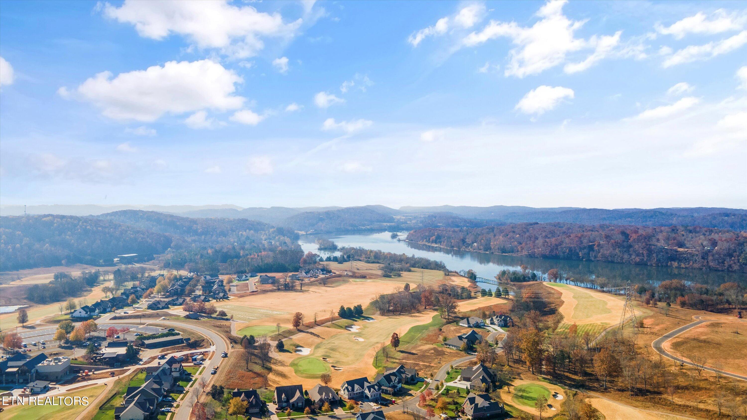 3462 Persimmon Ridge