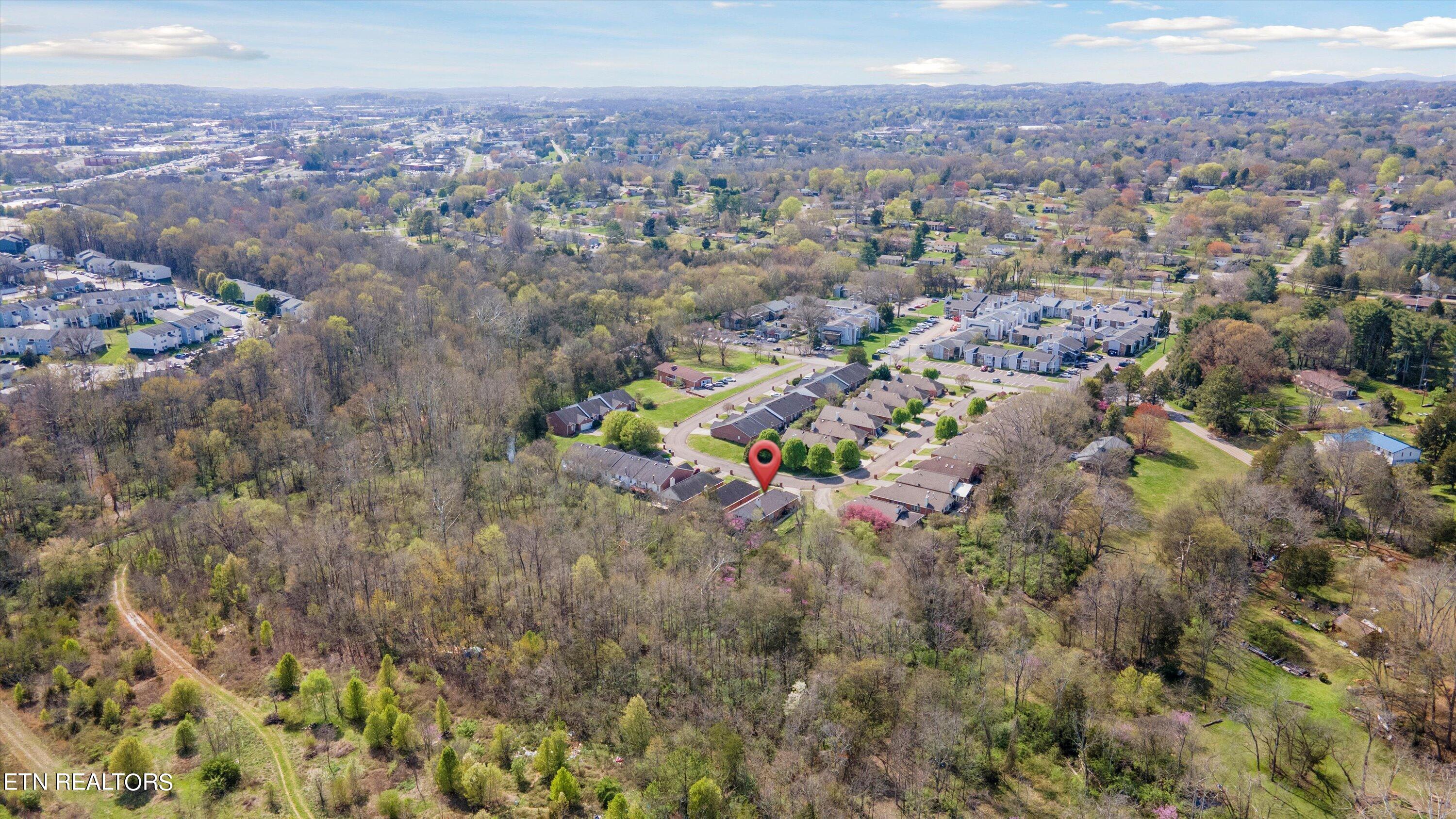 408 Creekview Lane