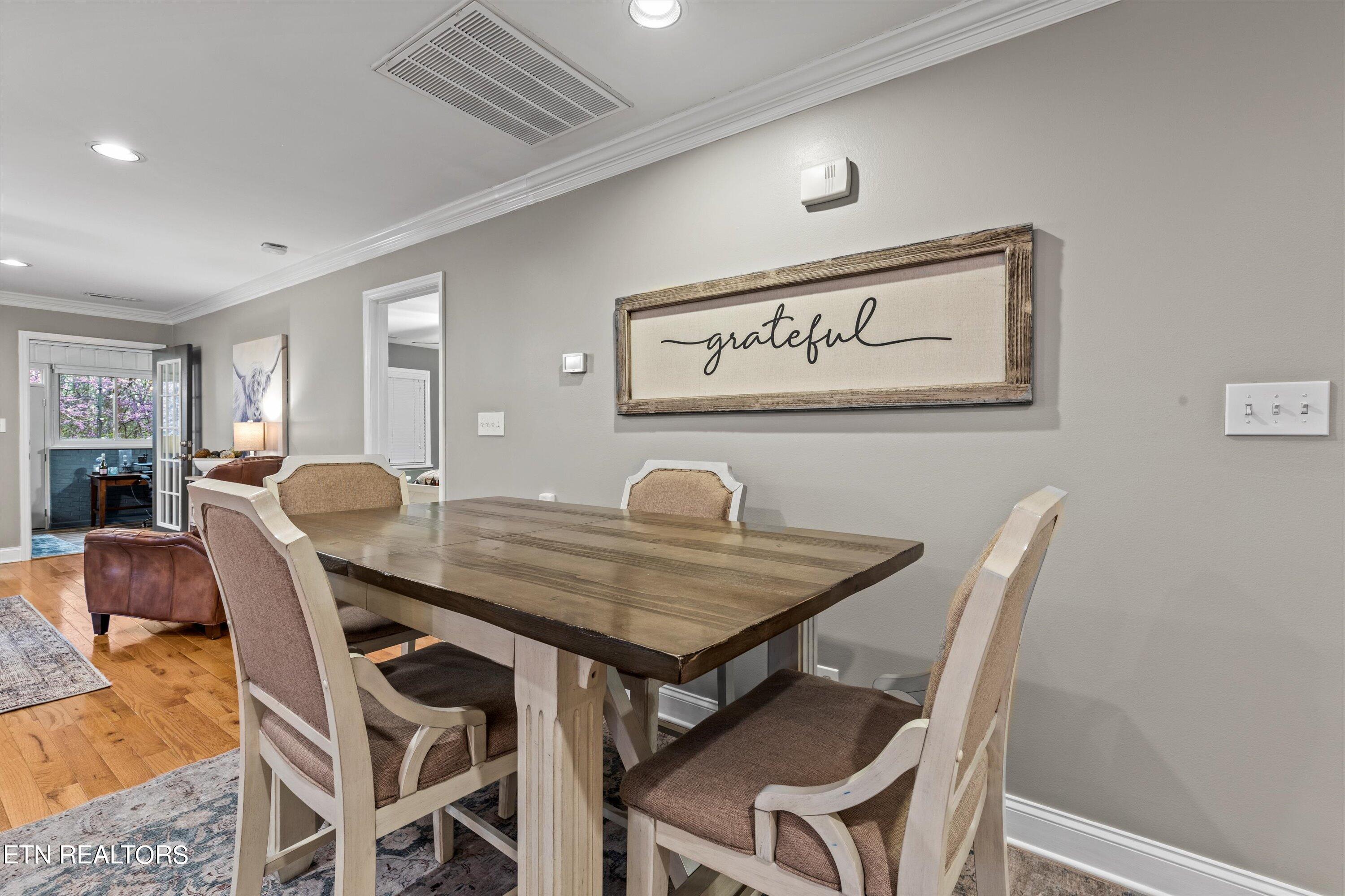 408 Creekview Lane