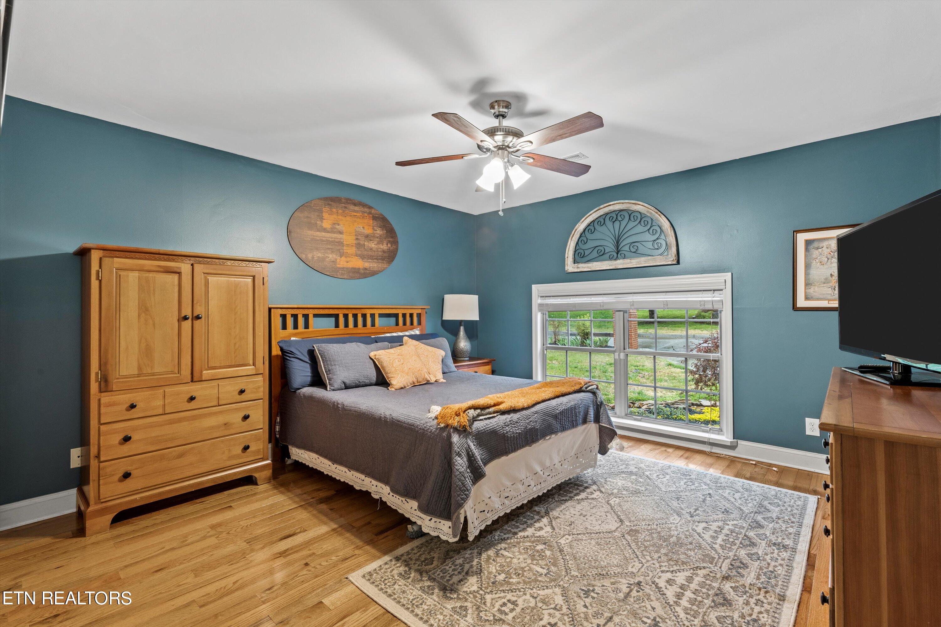 408 Creekview Lane