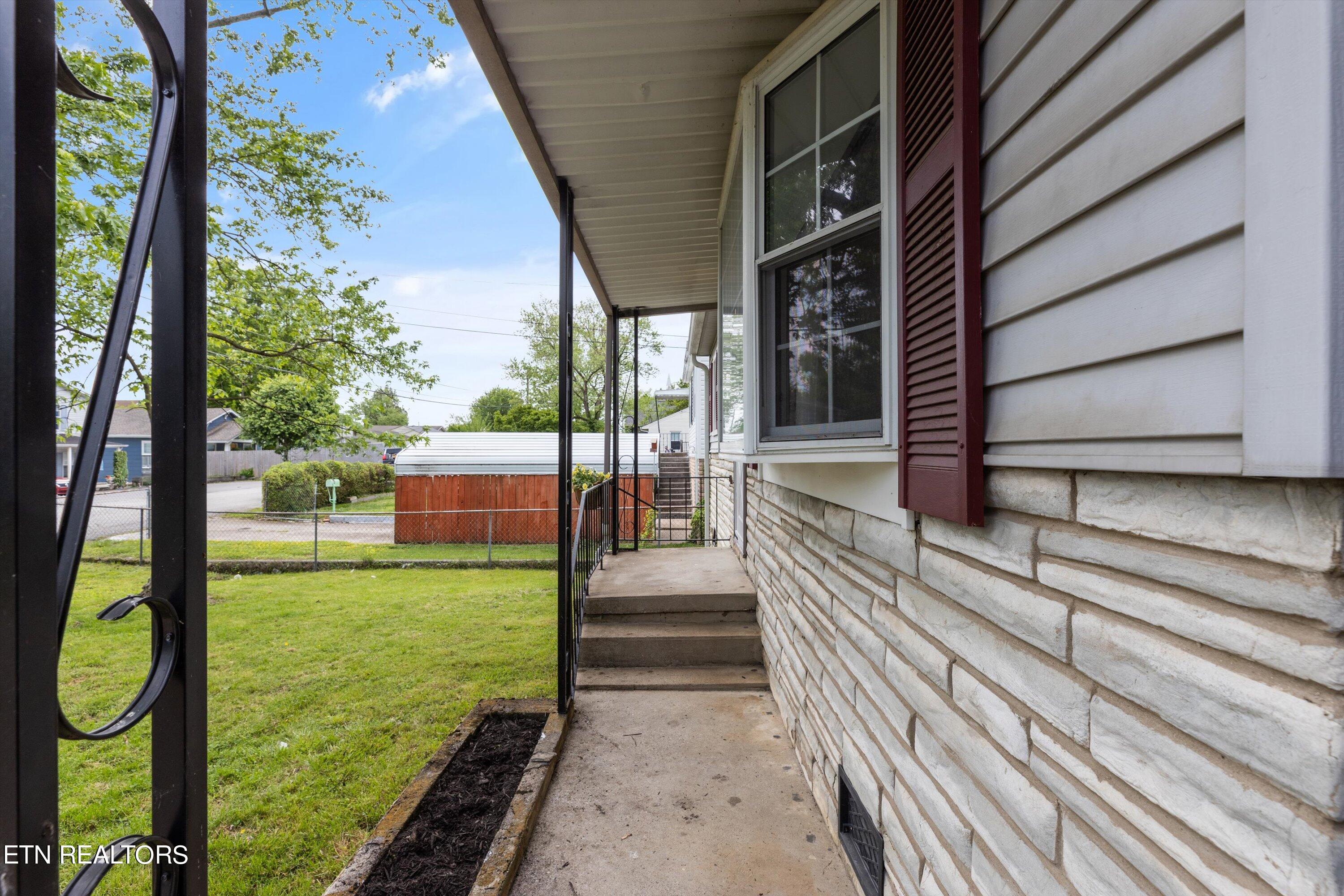 431 Cedar Ave