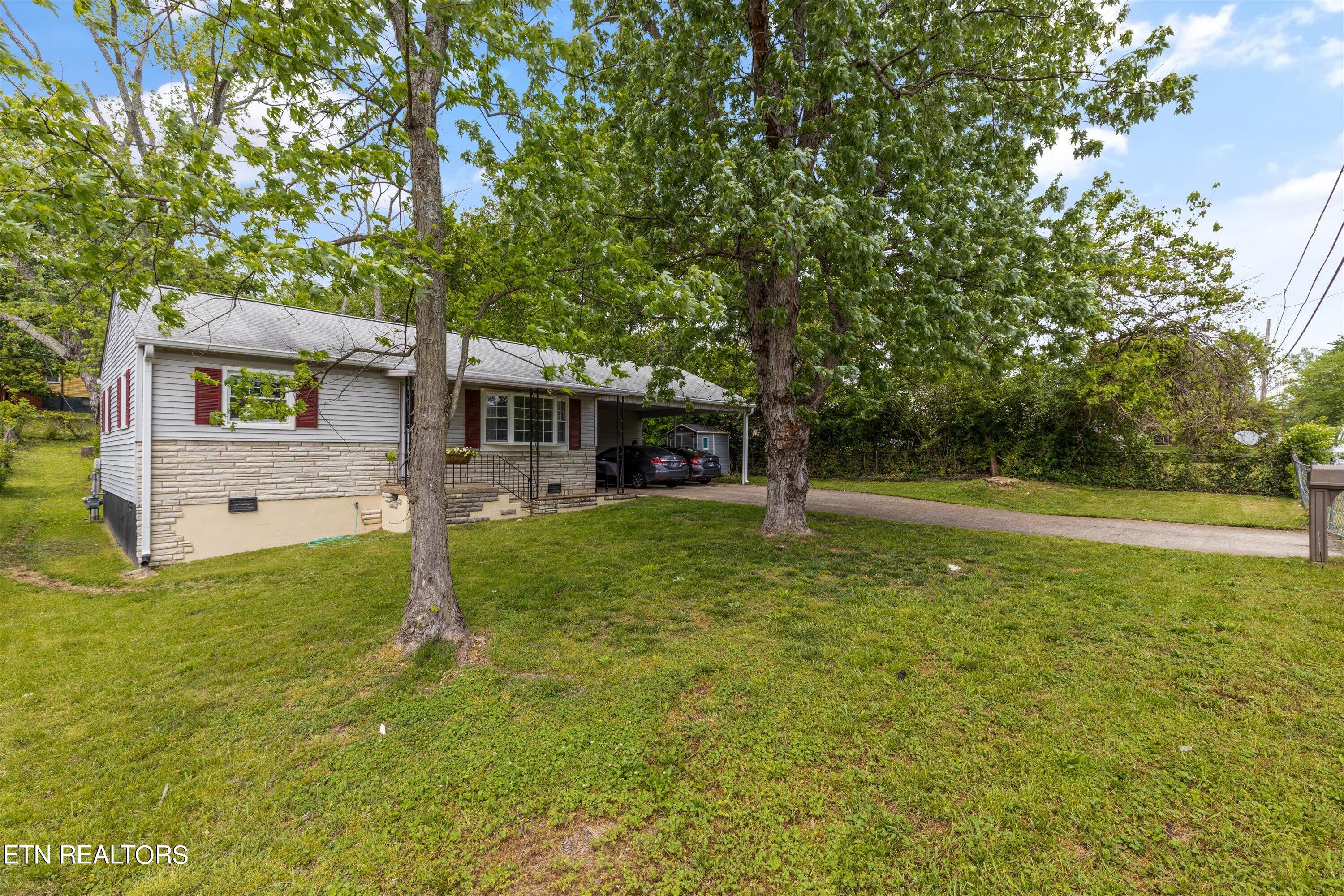 431 Cedar Ave