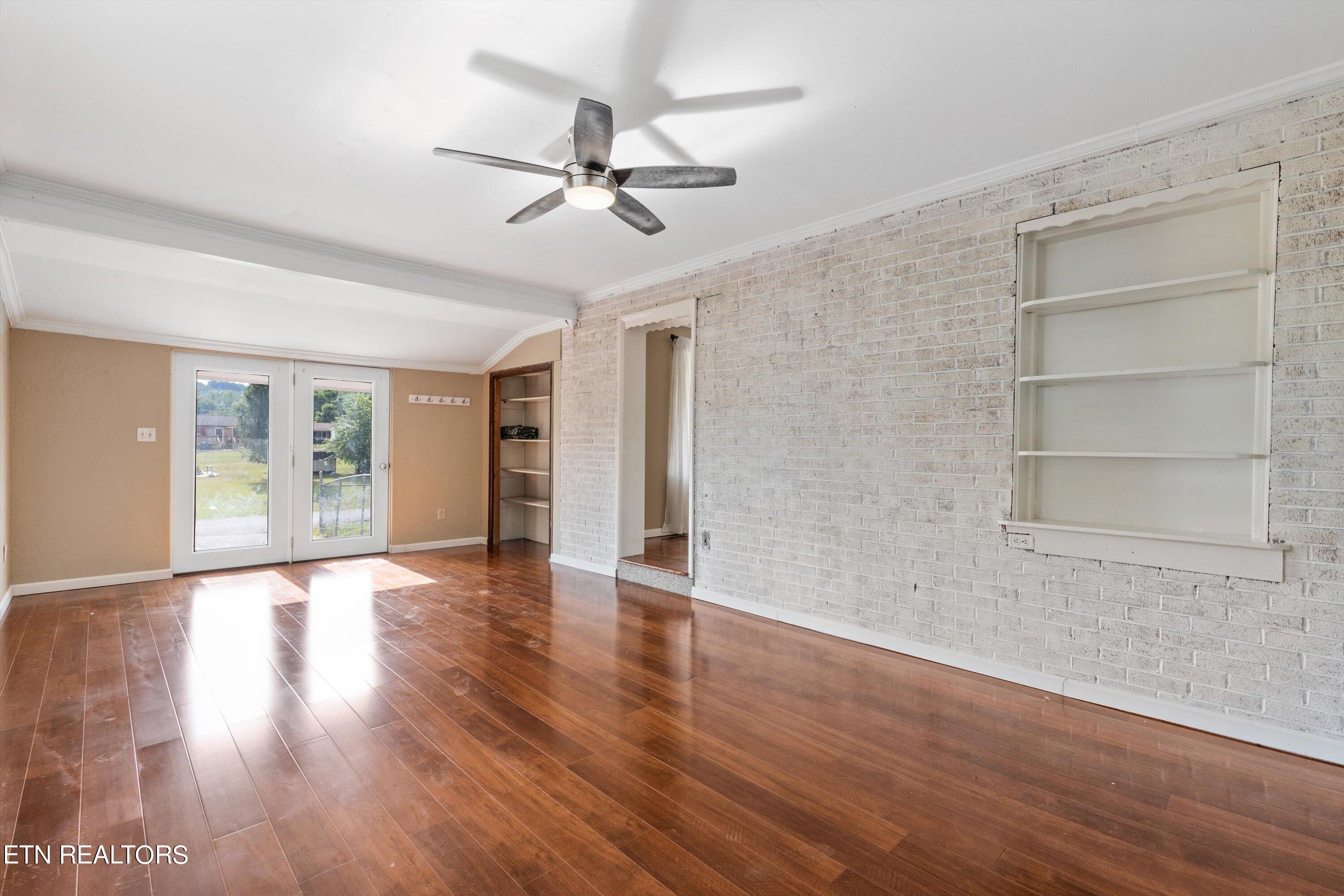 129 Harrison Ave