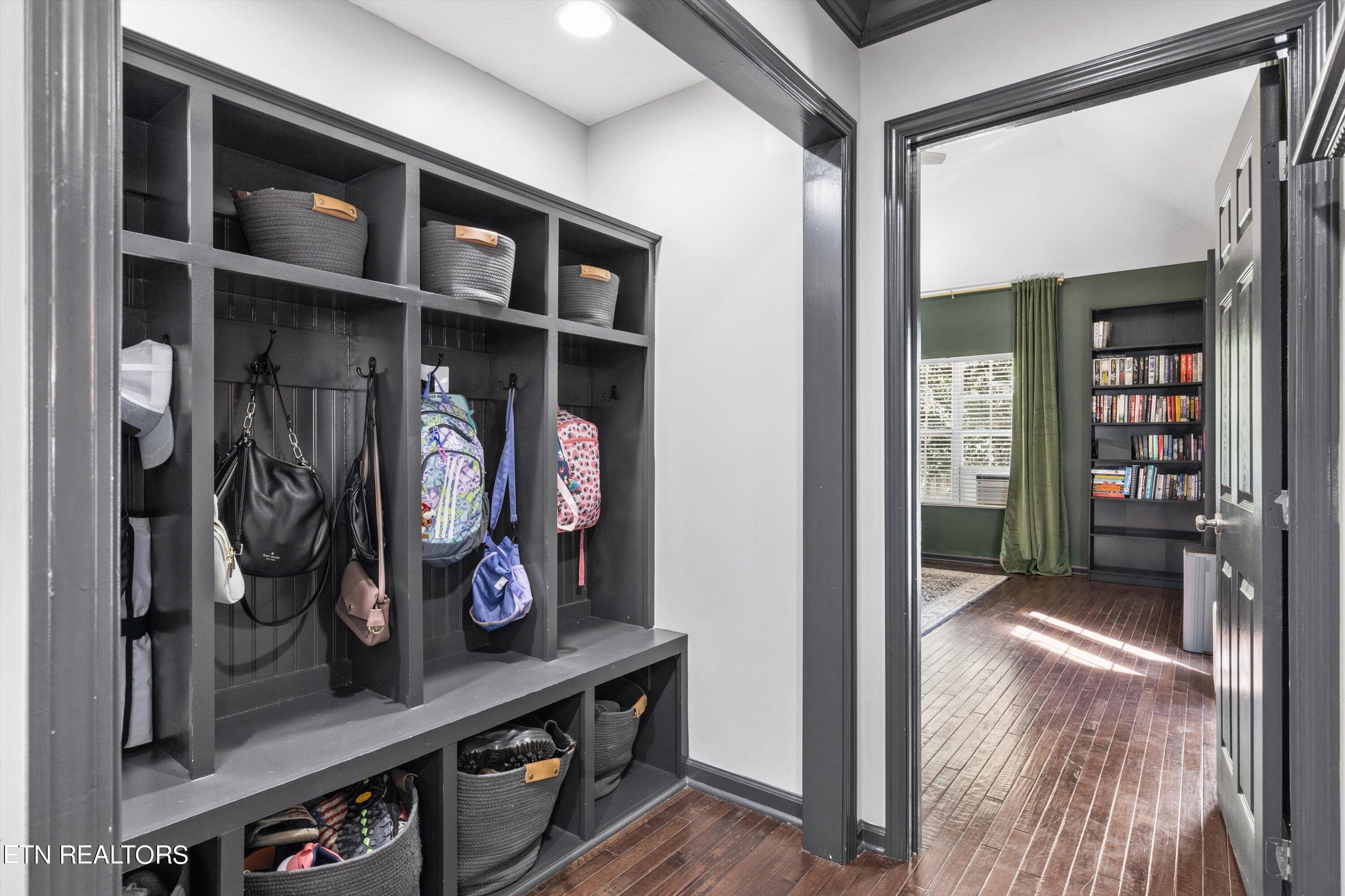 11456 Woodcliff Drive