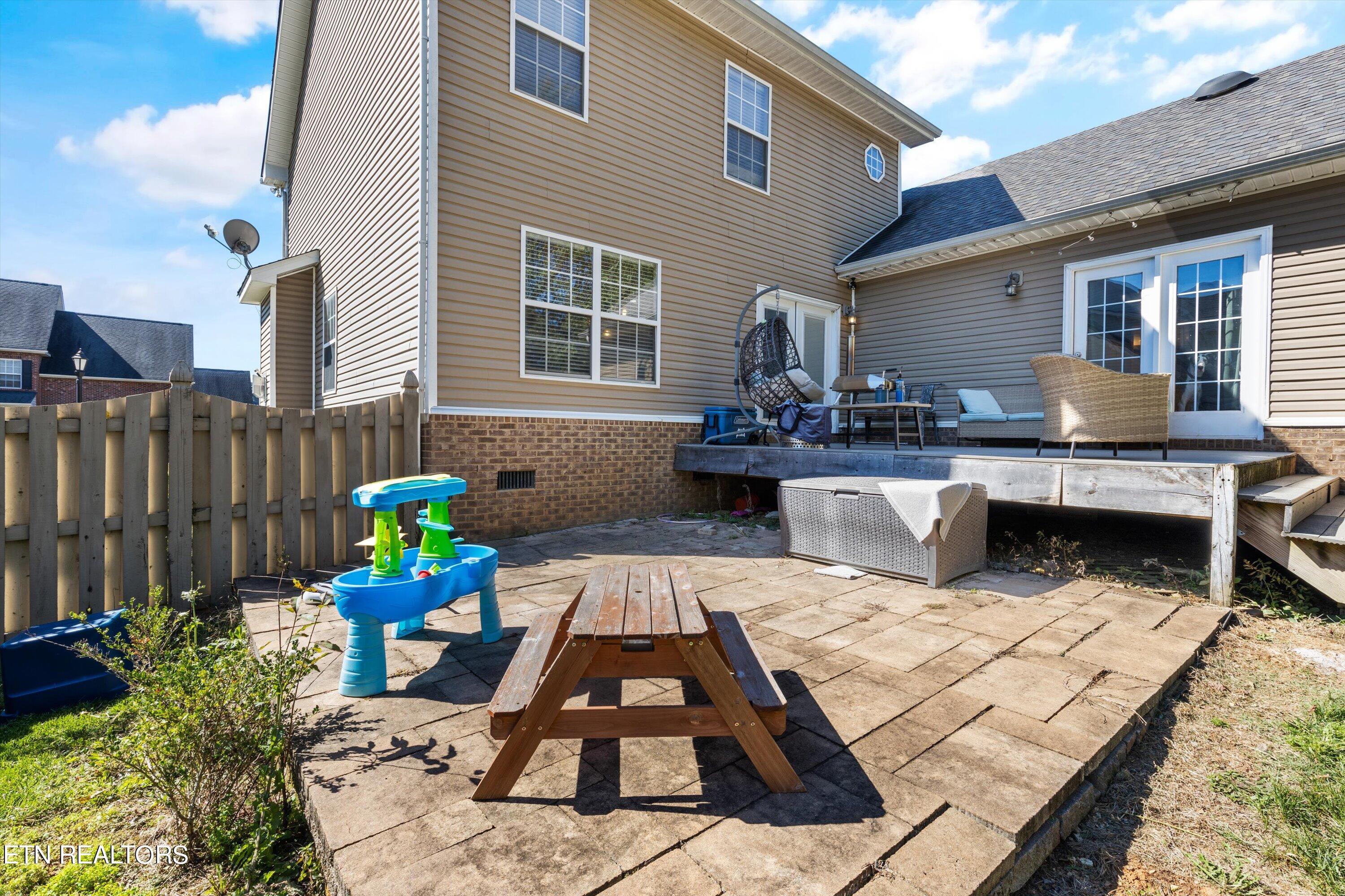 11456 Woodcliff Drive