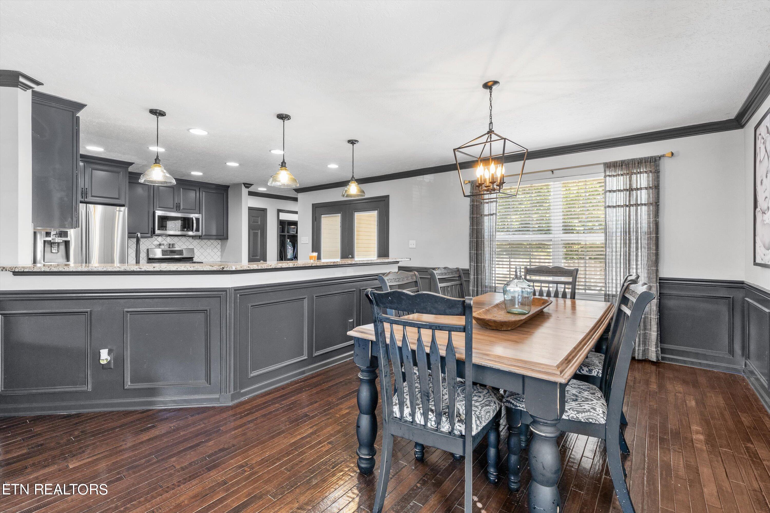 11456 Woodcliff Drive