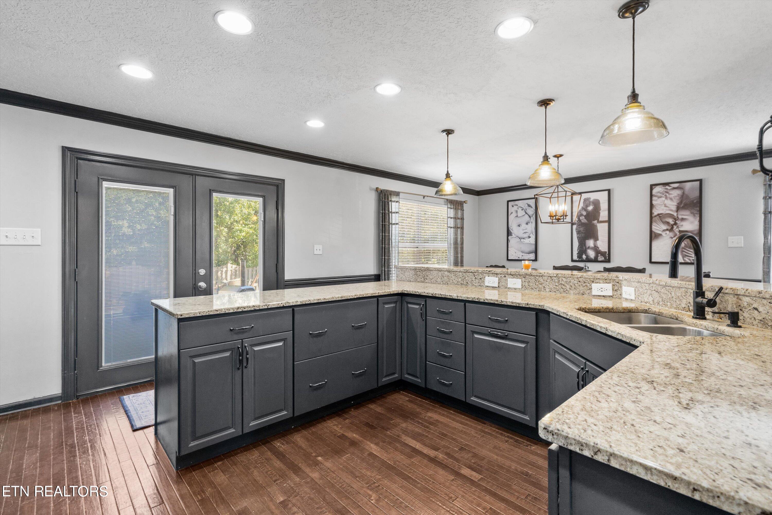 11456 Woodcliff Drive