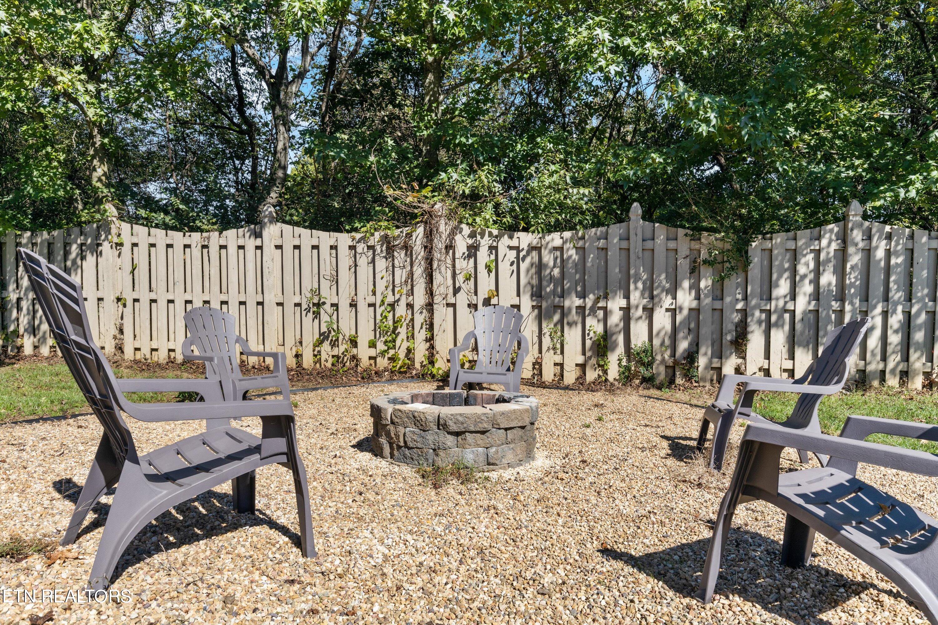 11456 Woodcliff Drive