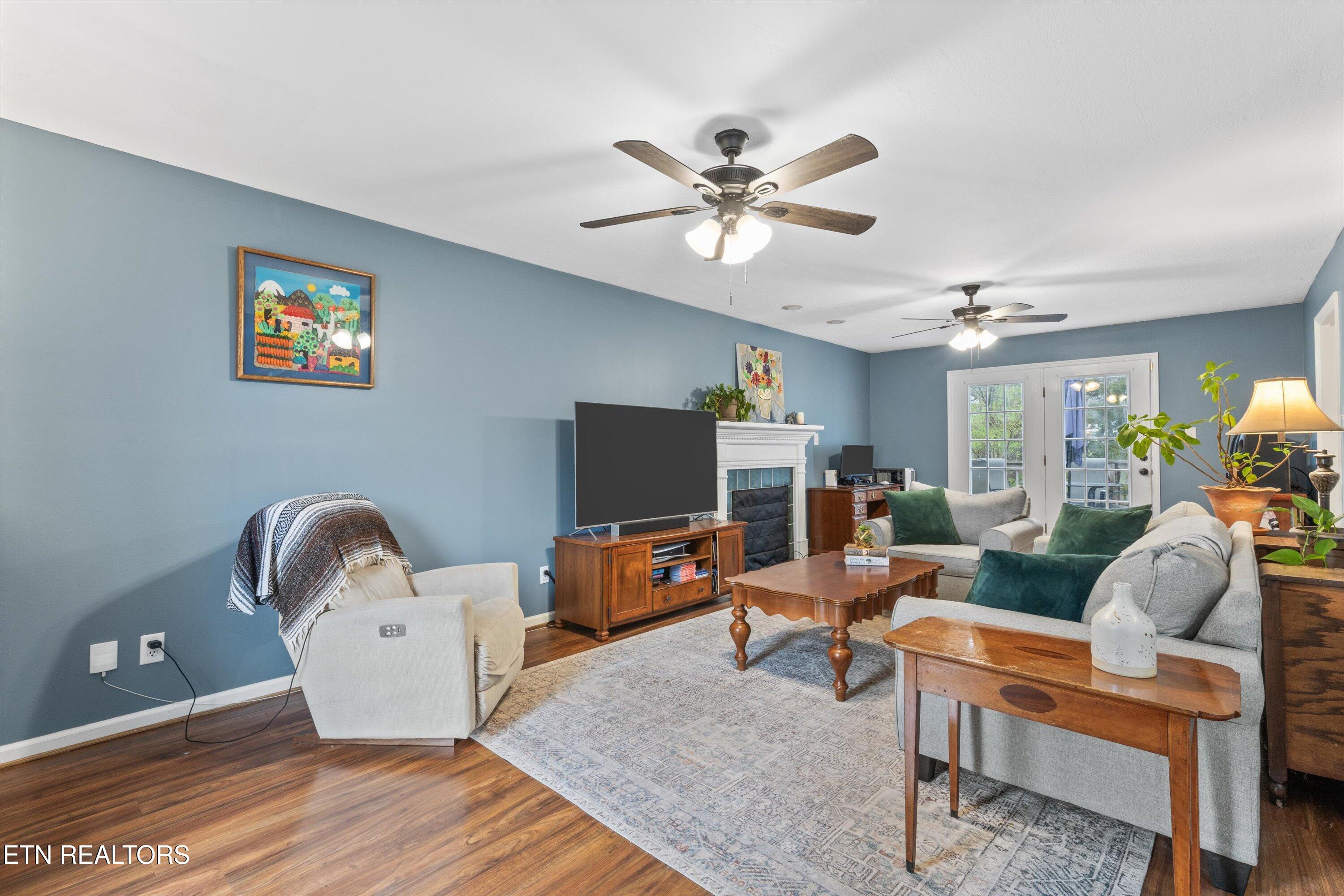 904 Whitesburg Drive