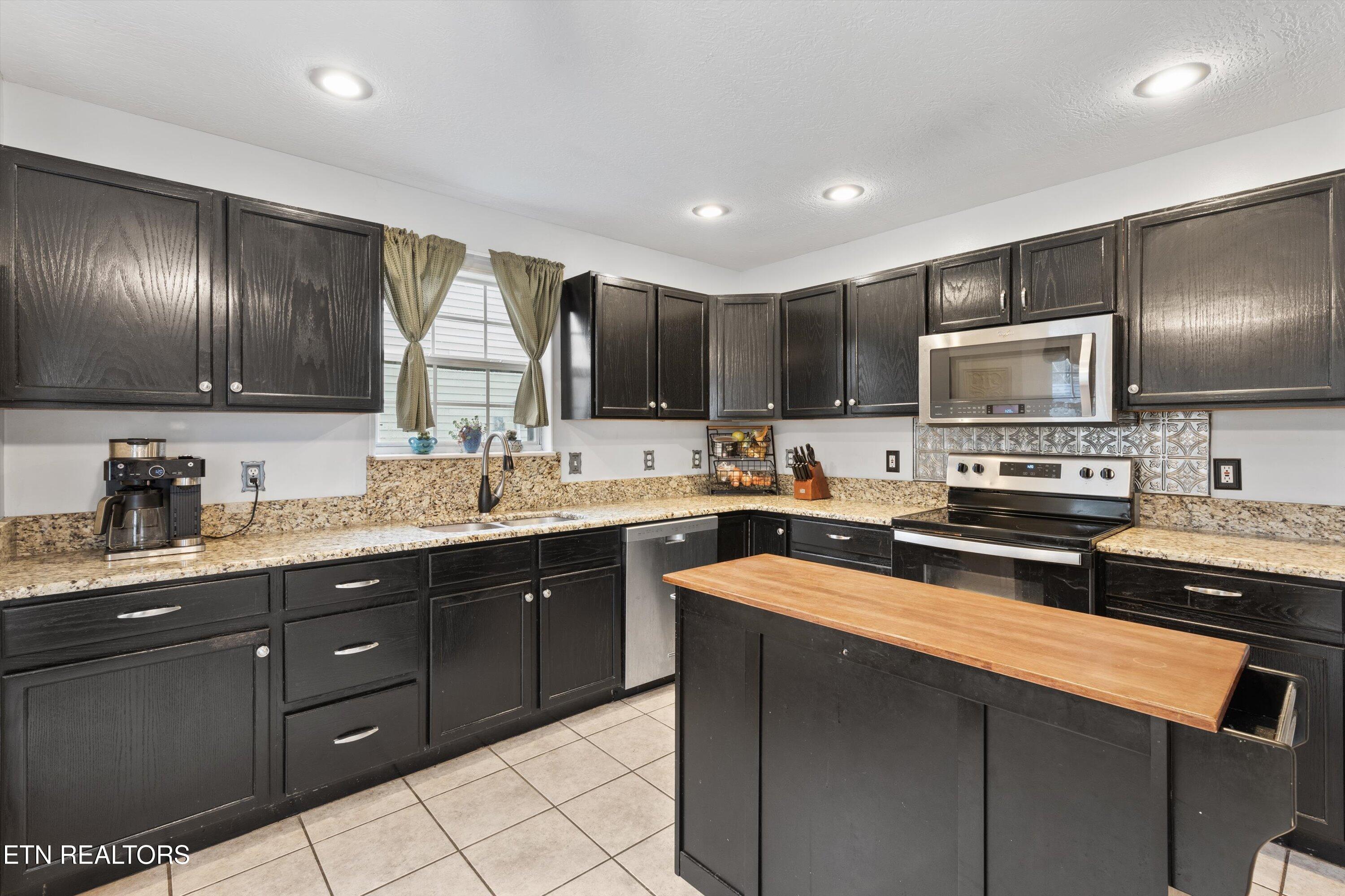 904 Whitesburg Drive
