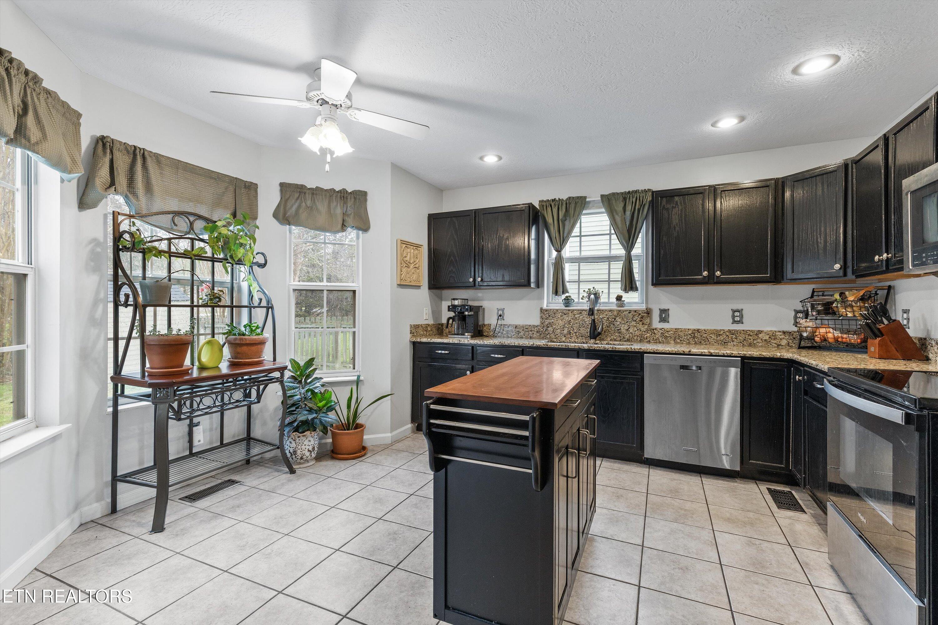 904 Whitesburg Drive