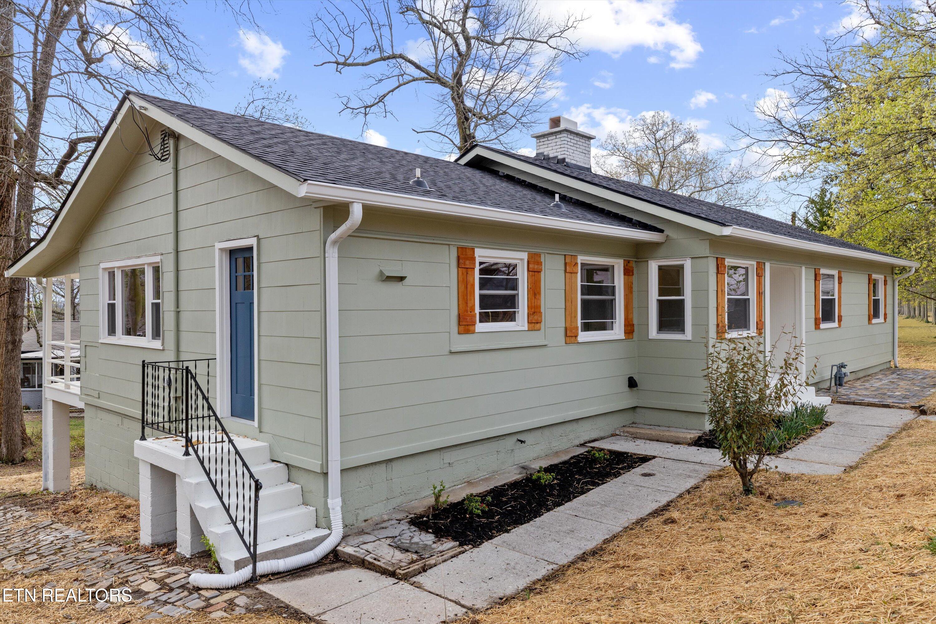 103 Plymouth Circle