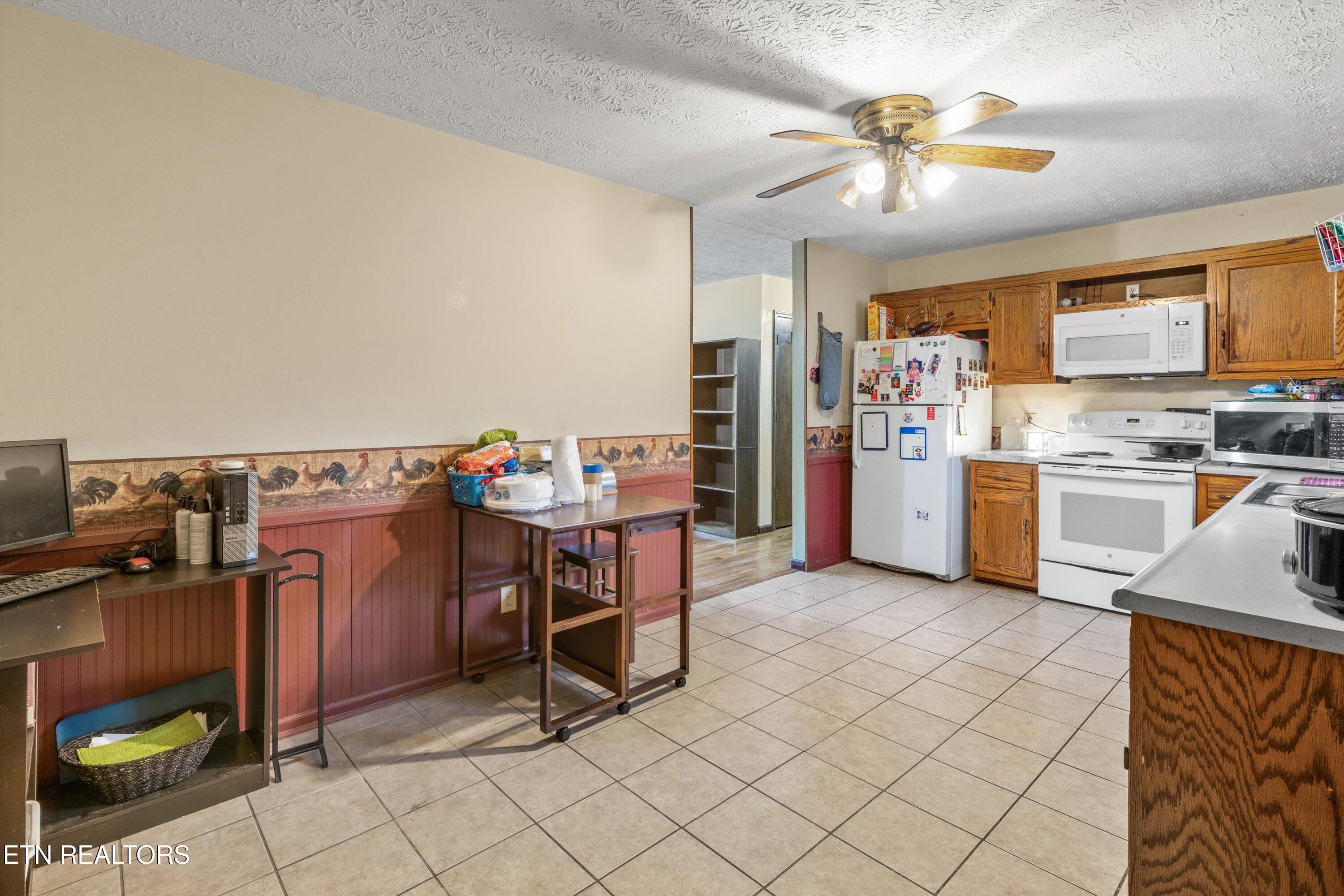 1240 Lincoln Drive