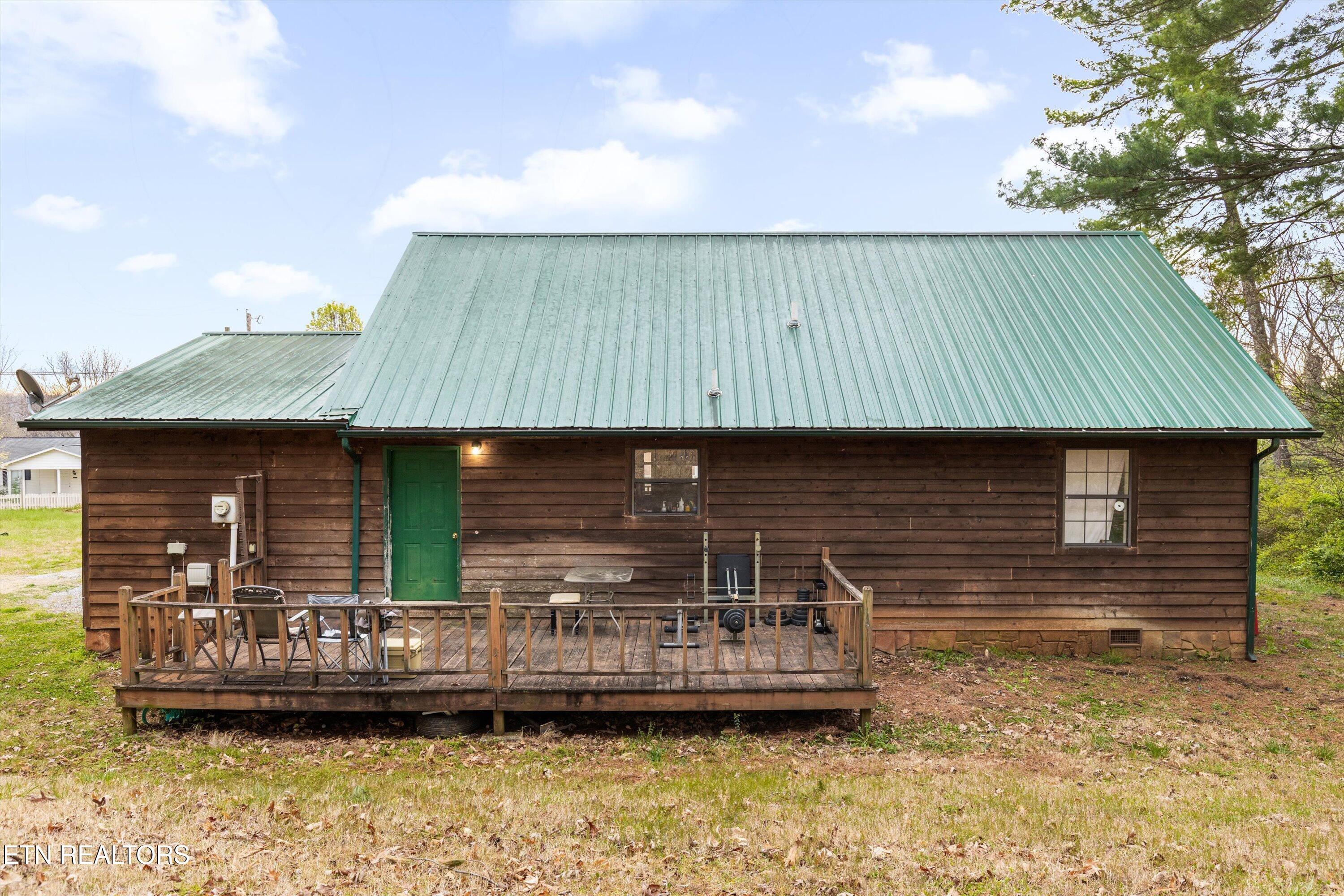 1240 Lincoln Drive