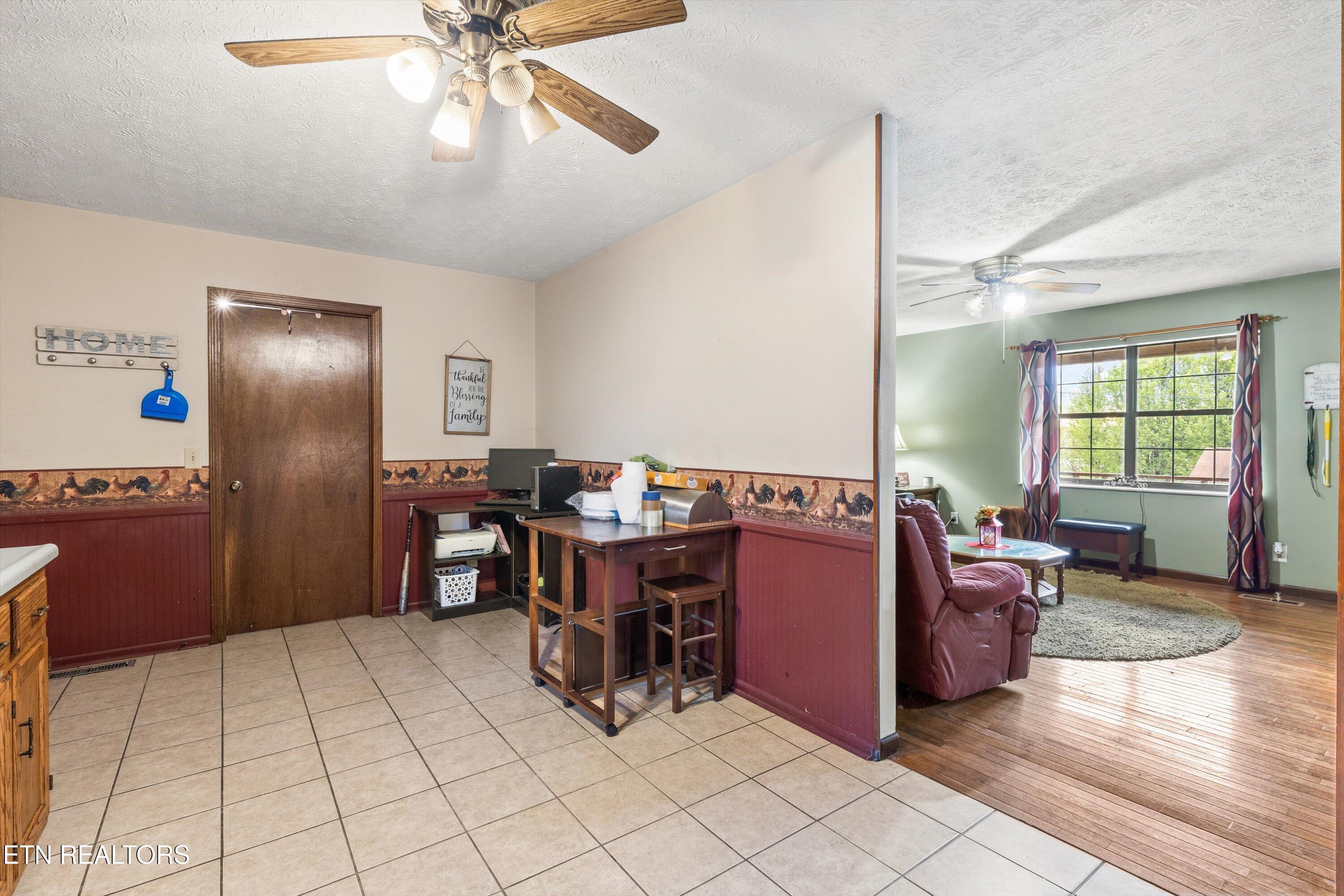 1240 Lincoln Drive