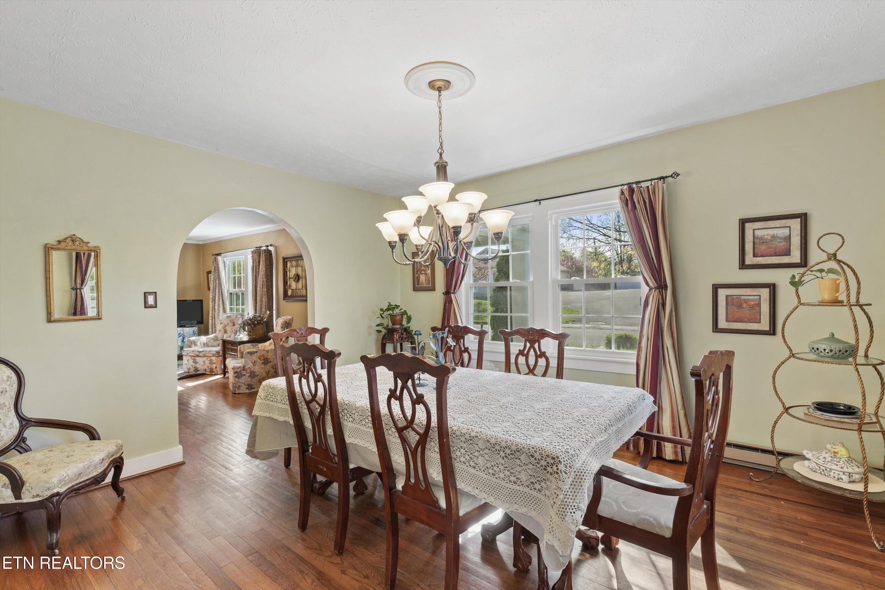 2211 Tecoma Drive
