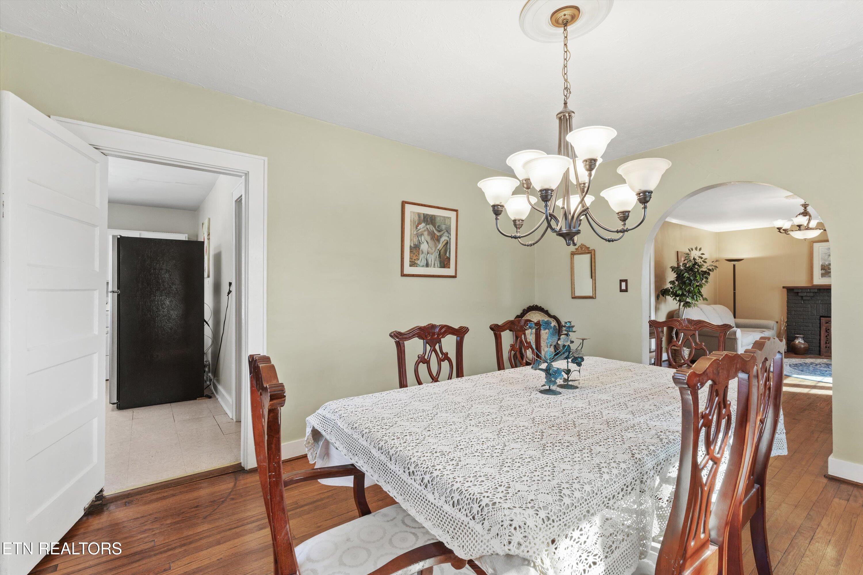 2211 Tecoma Drive