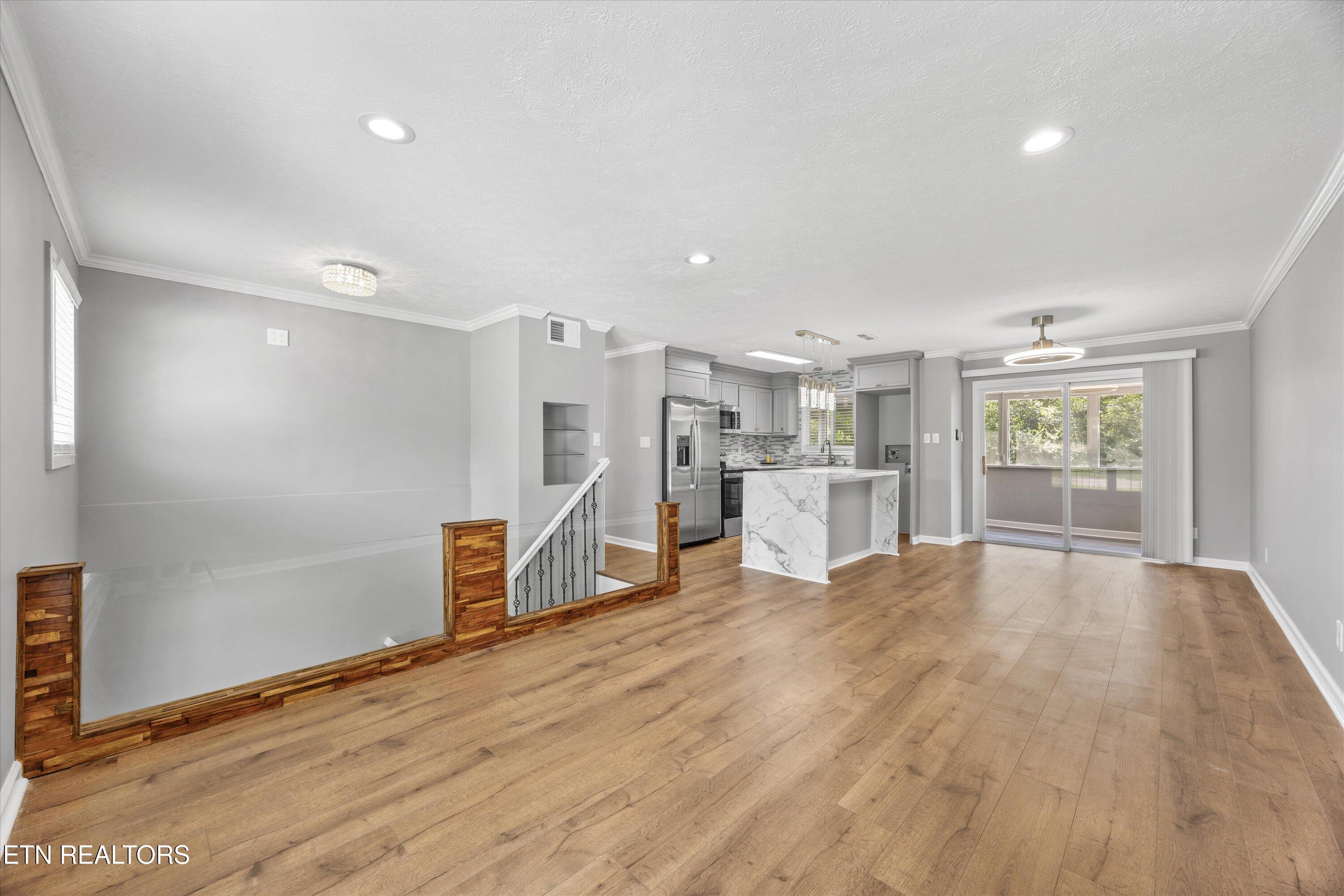 6417 NW Trousdale Rd