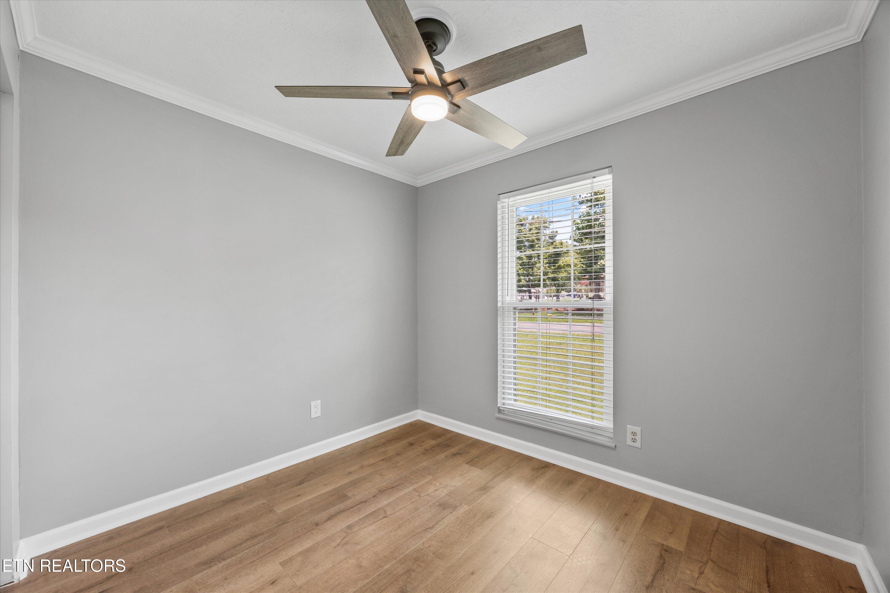 6417 NW Trousdale Rd