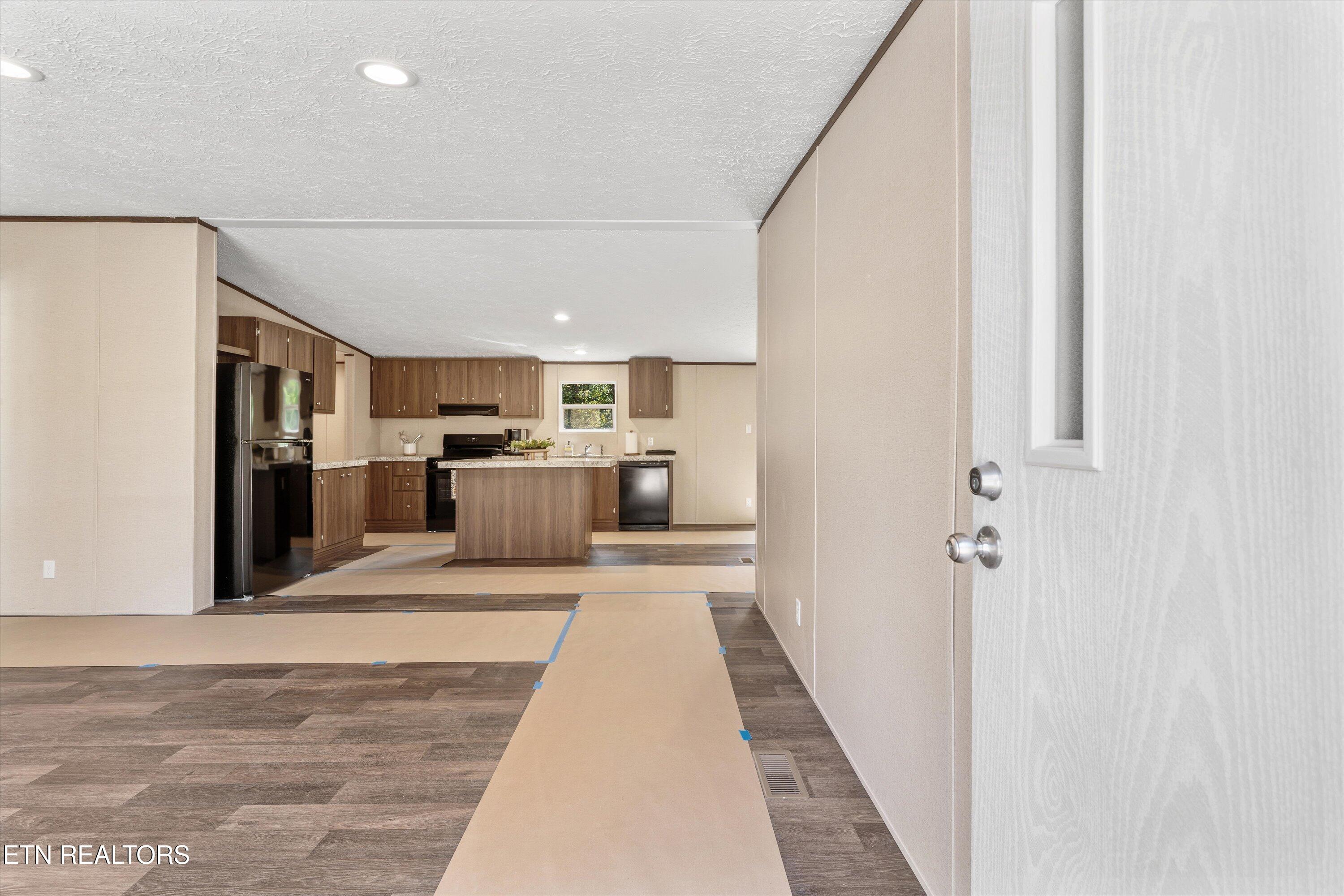 104 N Patton Ave