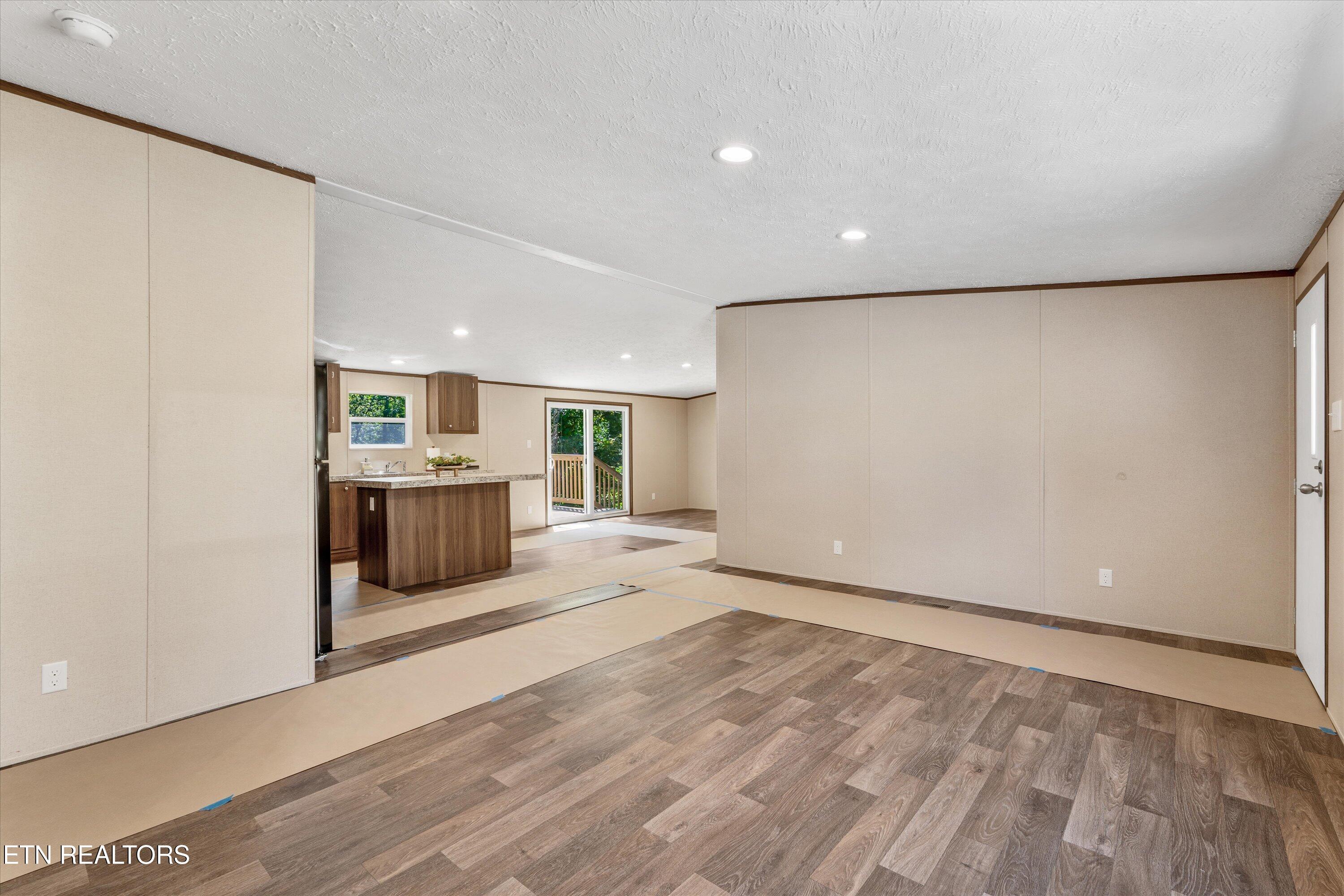 104 N Patton Ave