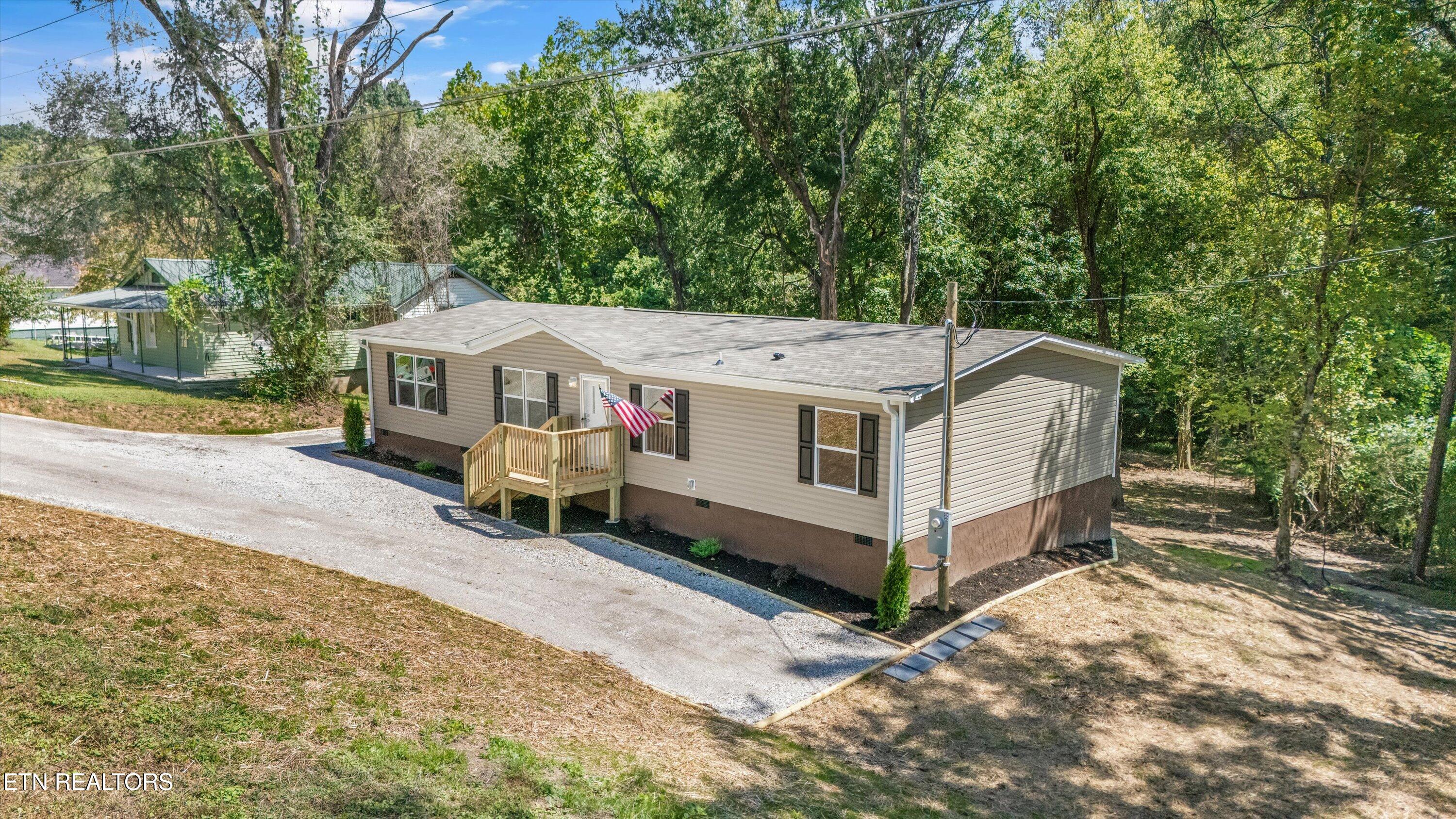 104 N Patton Ave