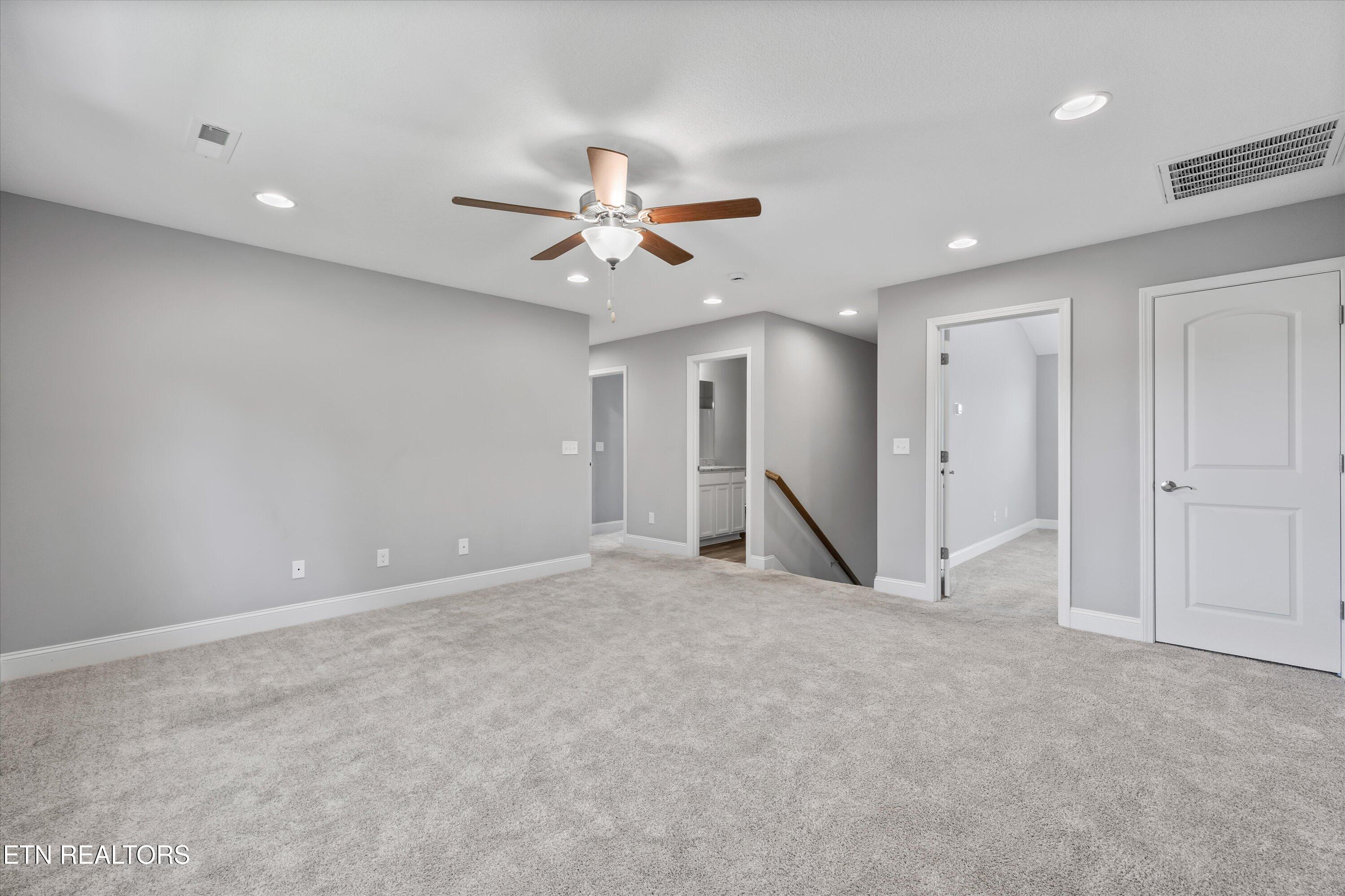 8630 Yellow Aster Rd, Knoxville