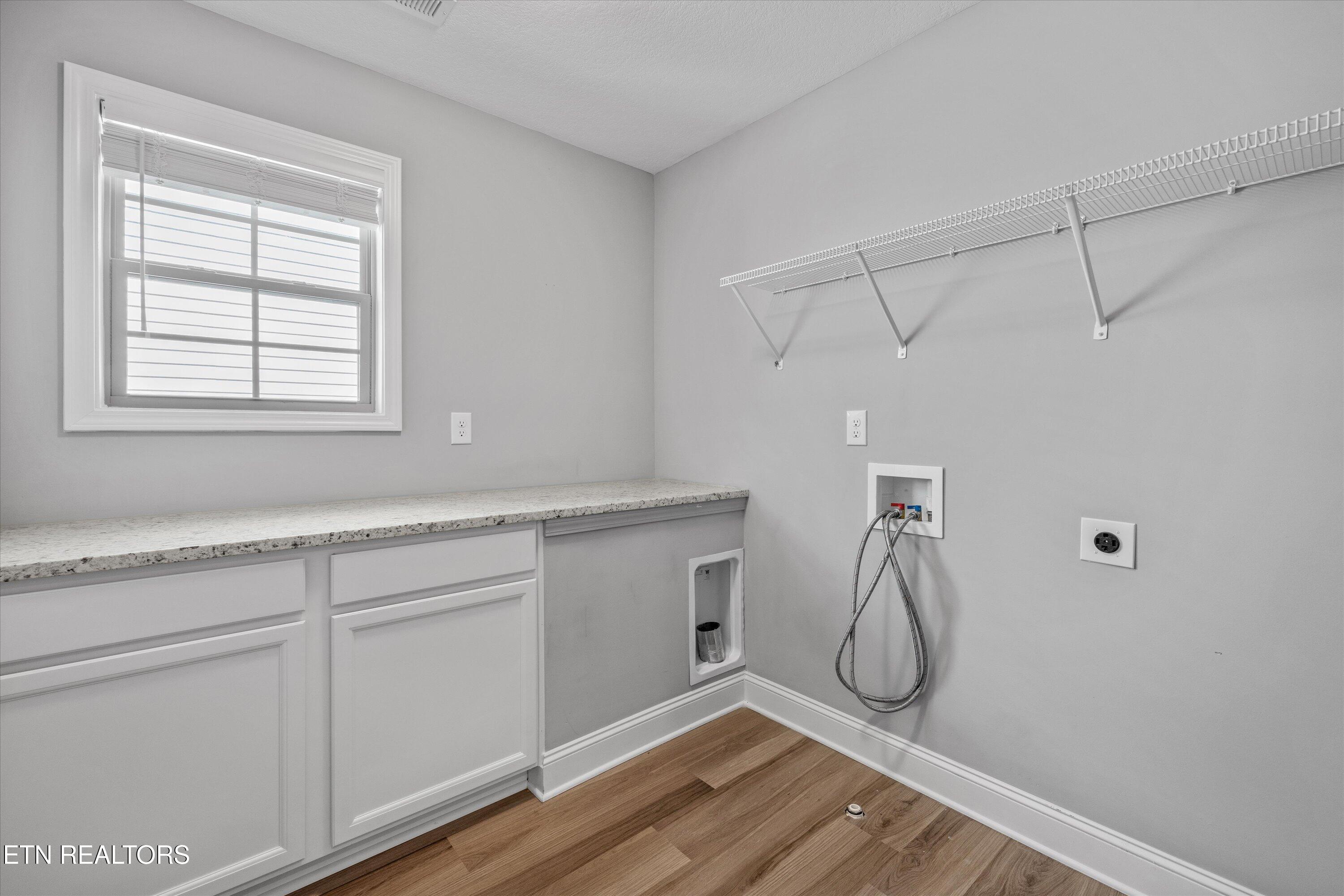 8630 Yellow Aster Rd, Knoxville