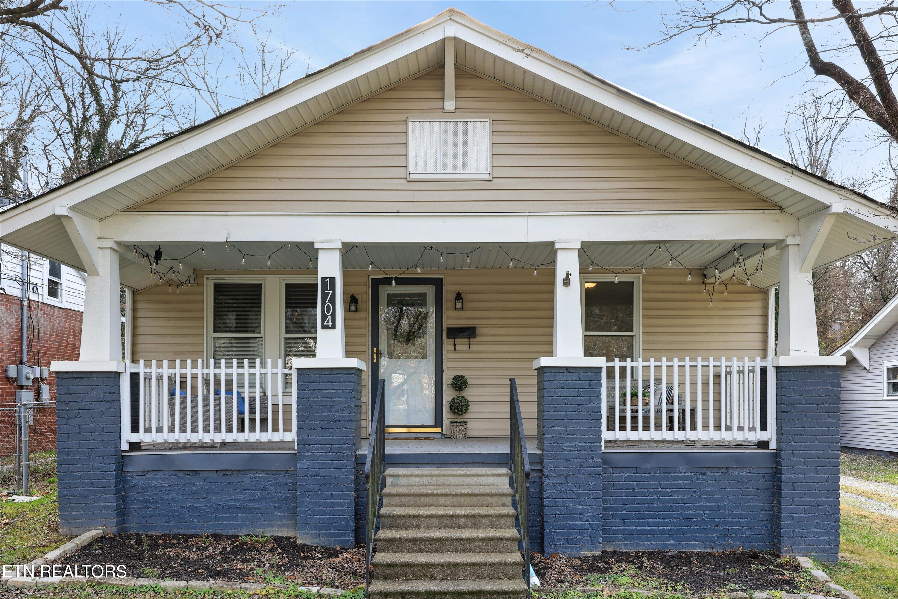 1704 Edgewood Ave