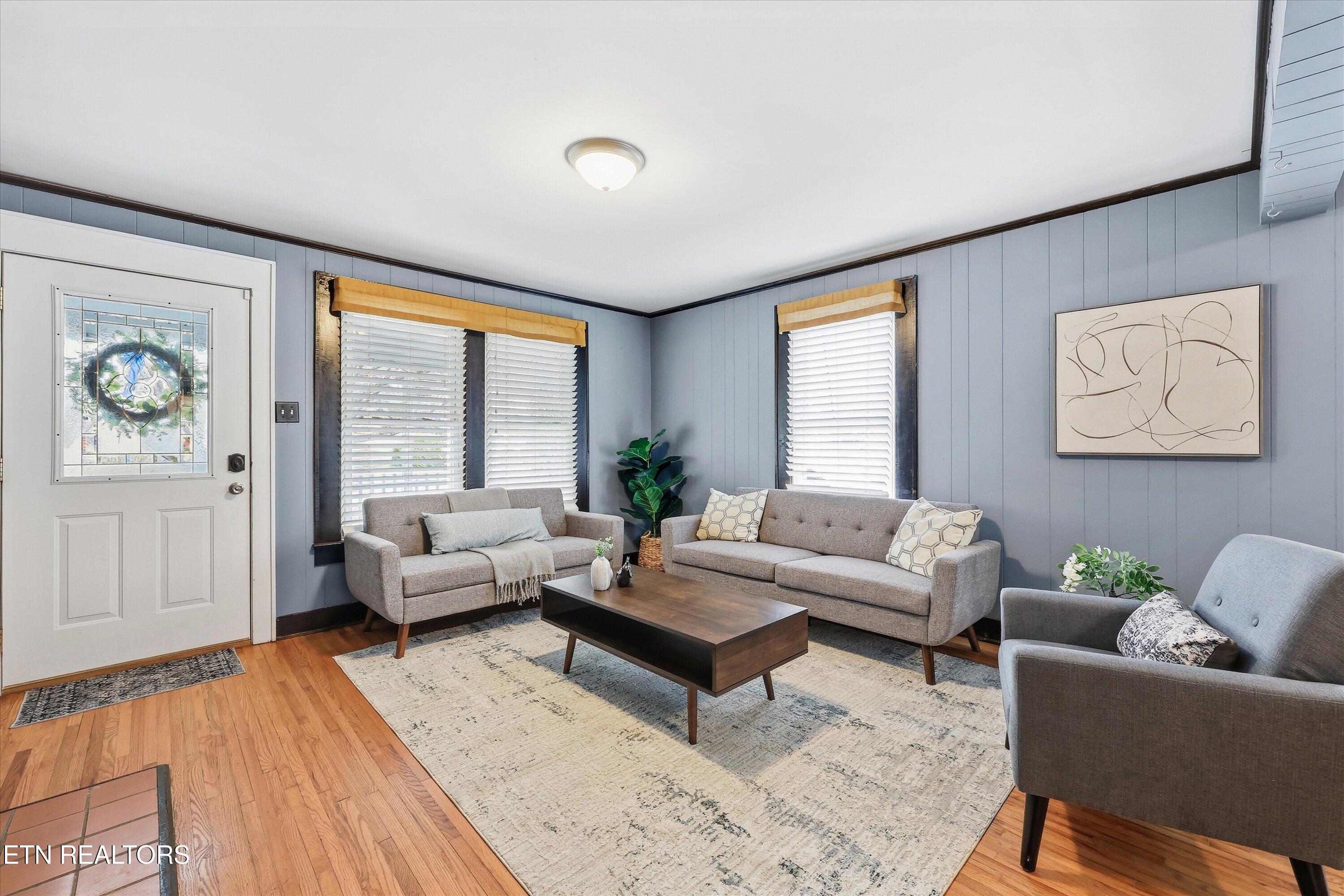 1704 Edgewood Ave