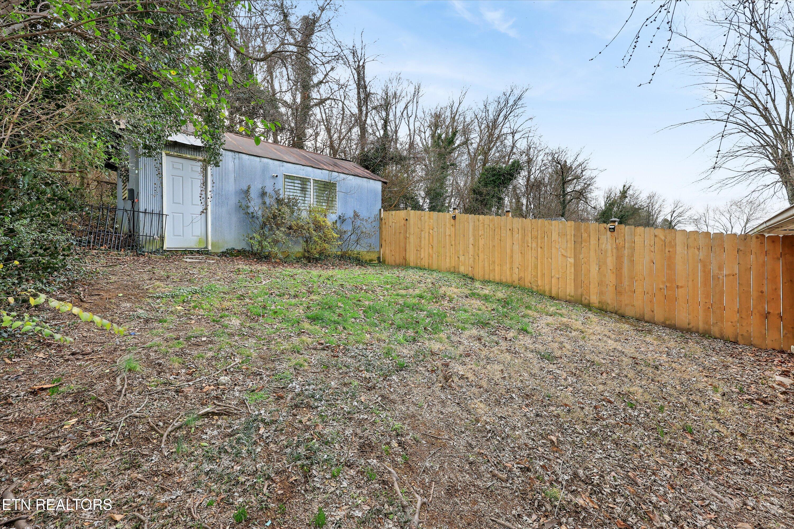 1704 Edgewood Ave