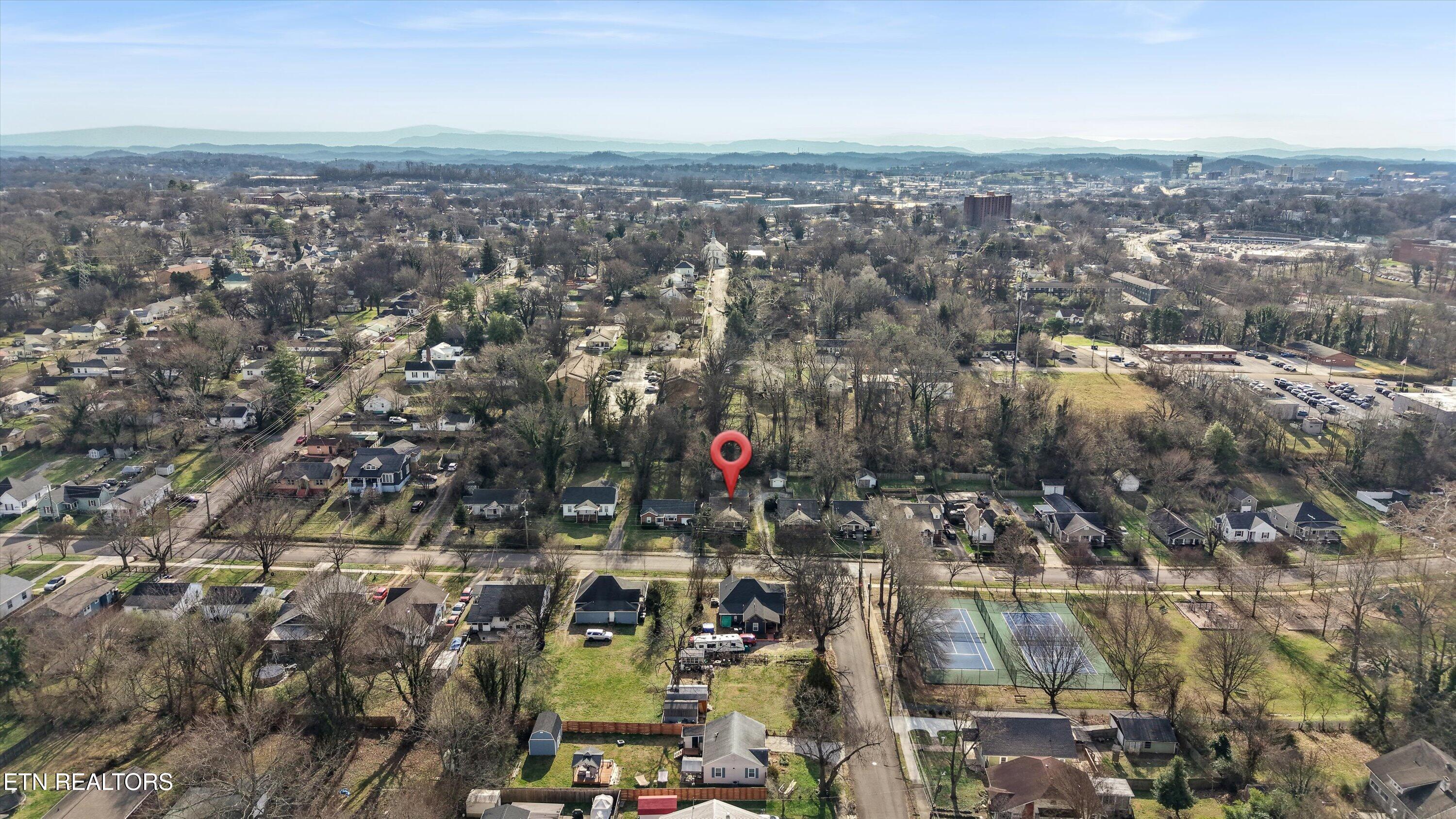1704 Edgewood Ave