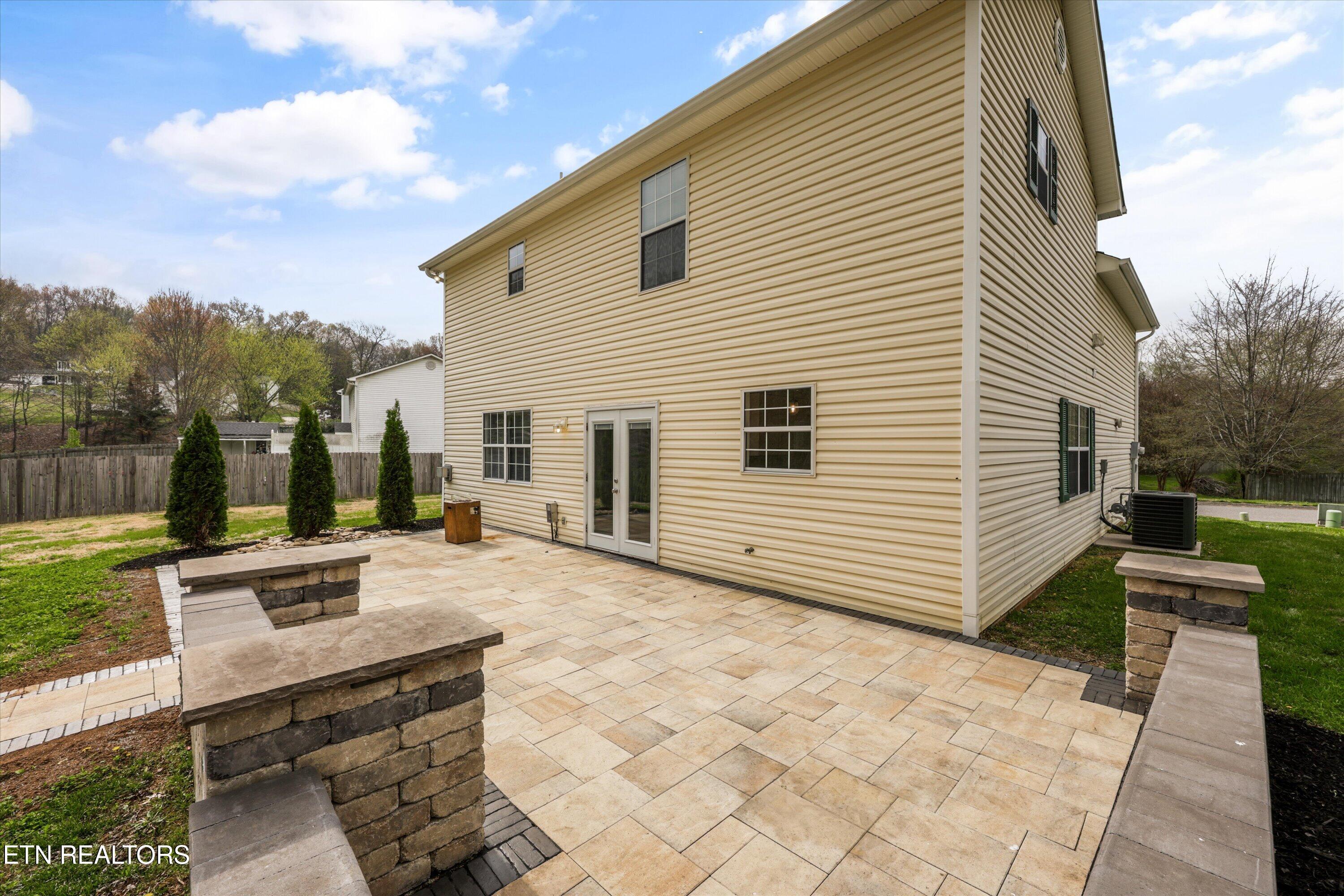 8218 Jack Russell Court