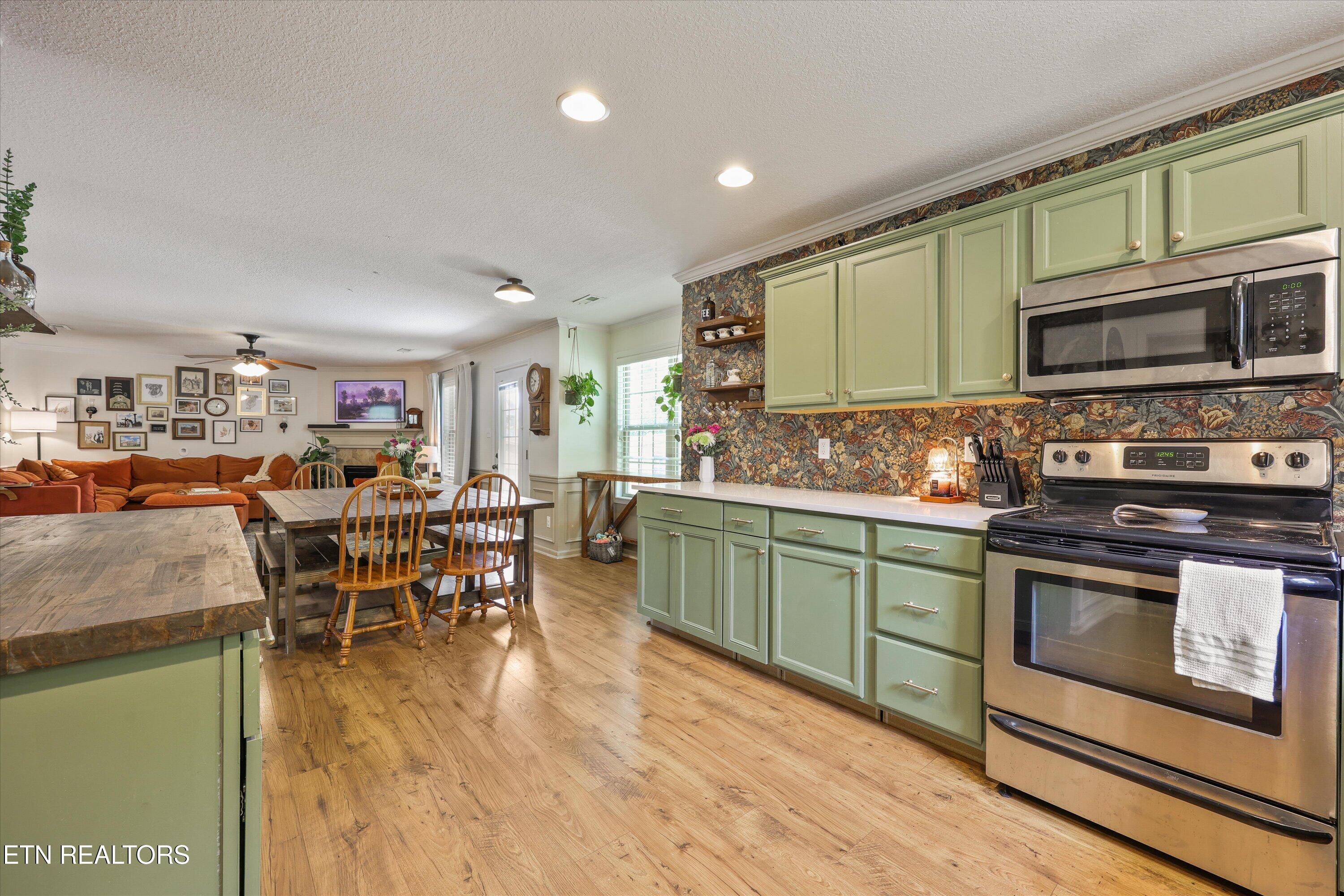 11604 Edison Drive