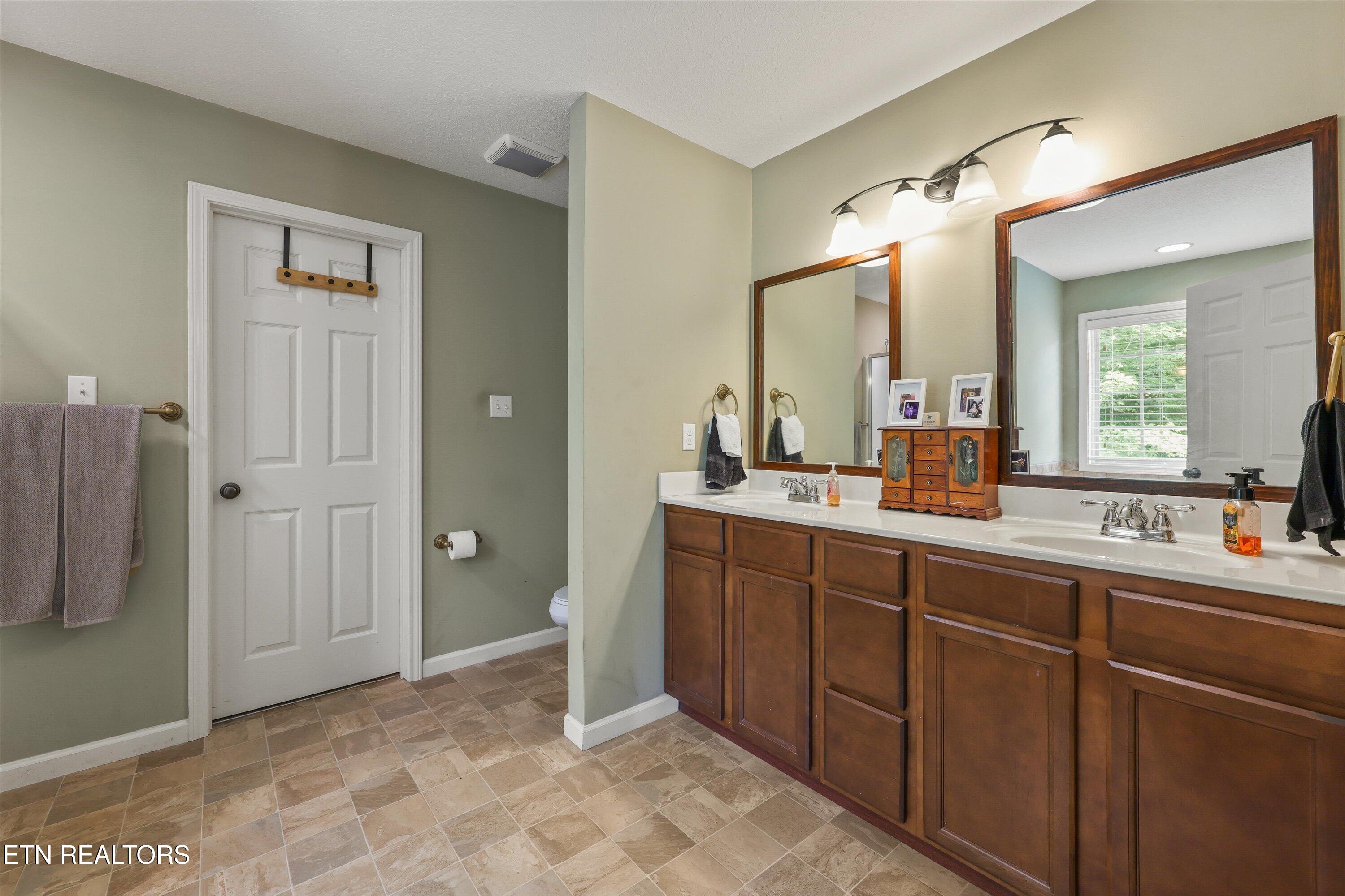 11604 Edison Drive