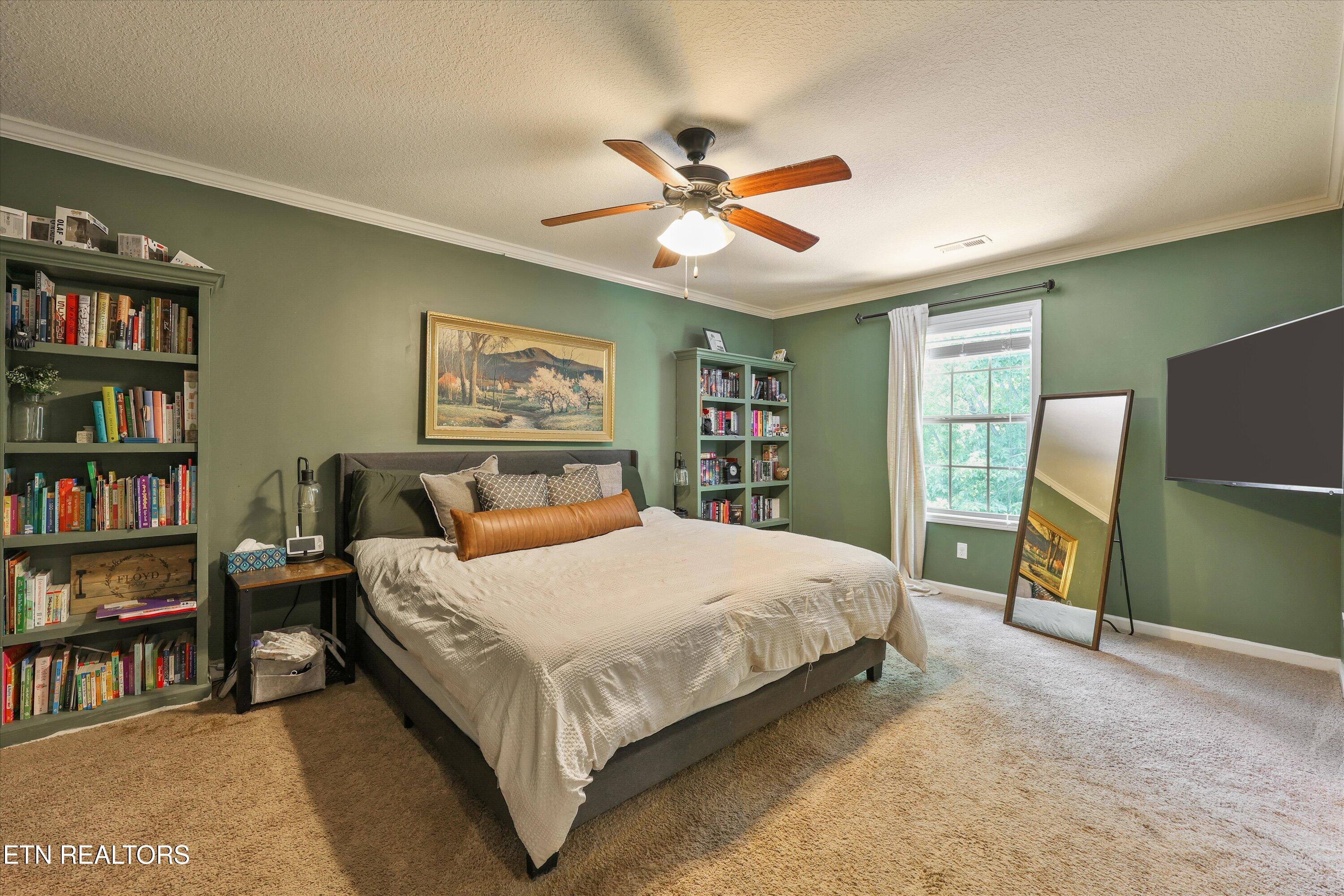 11604 Edison Drive