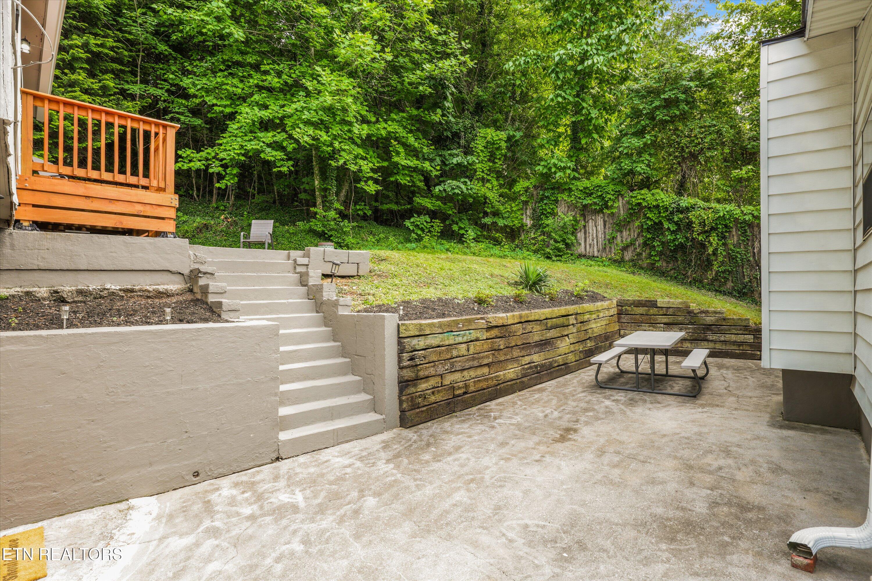 5524 Carter Rd