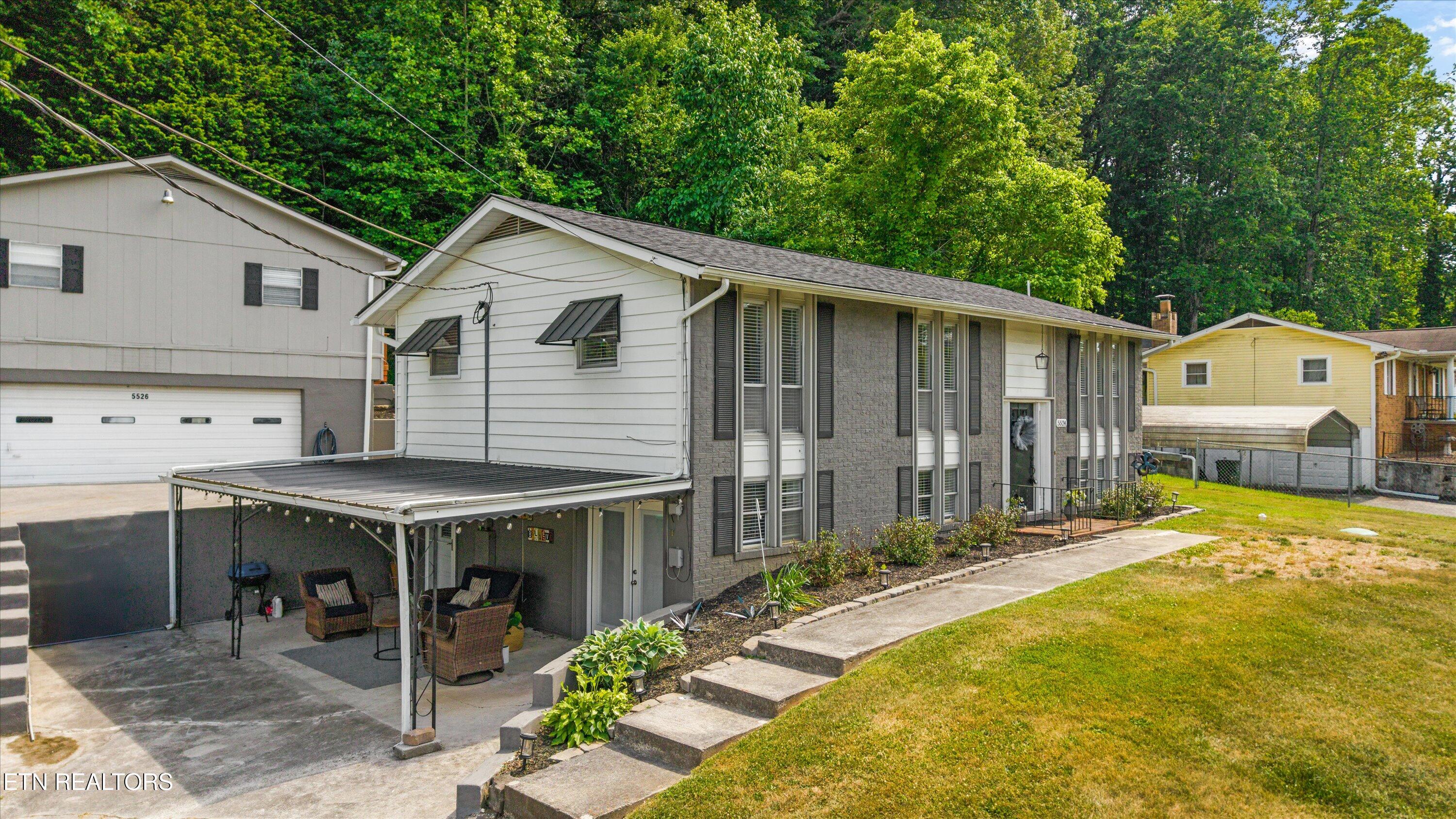 5524 Carter Rd