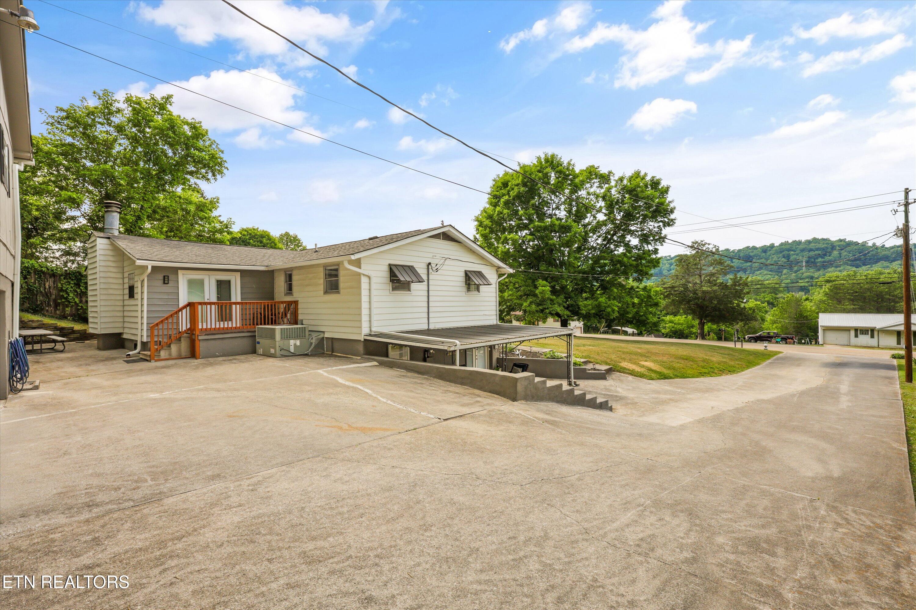 5524 Carter Rd