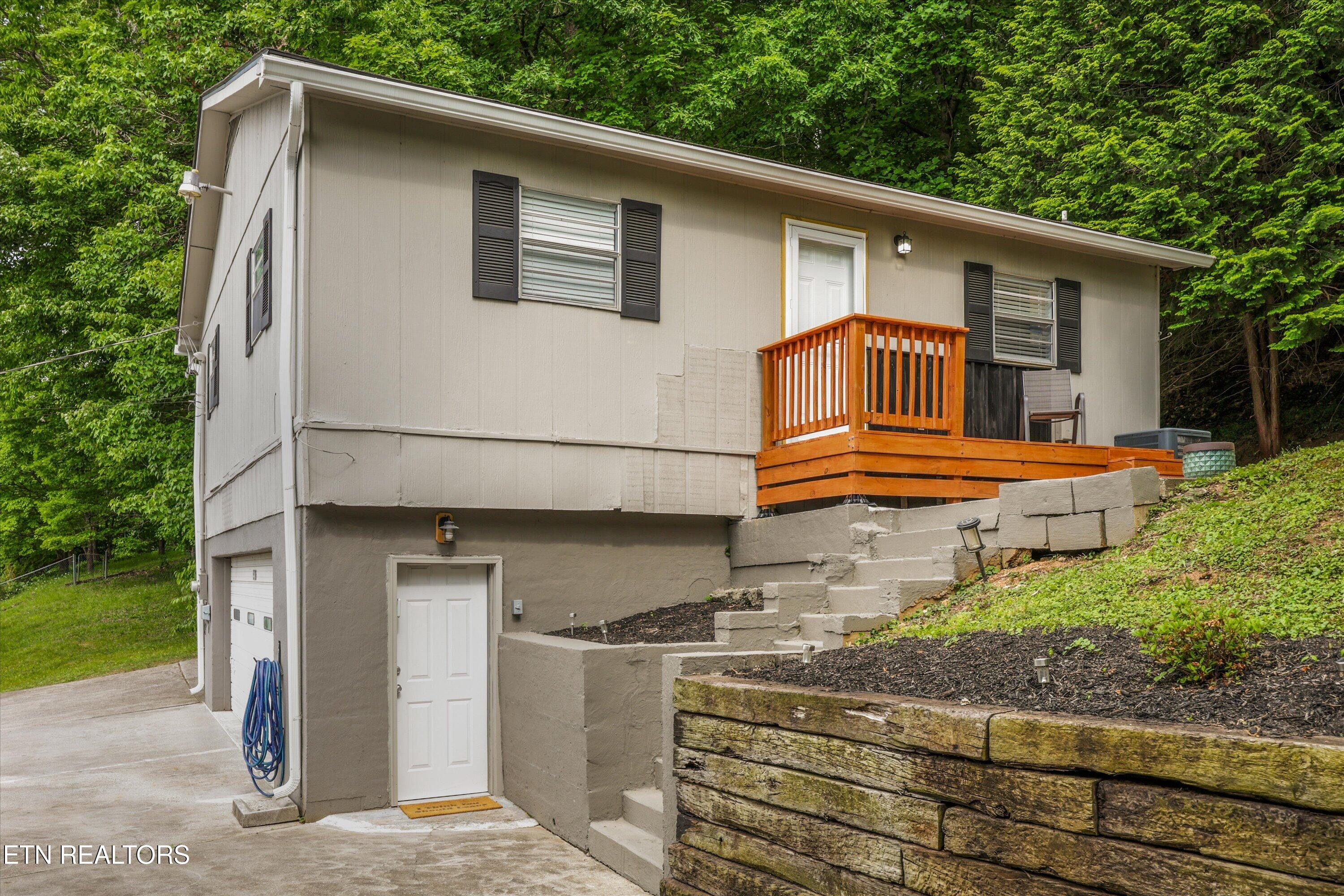 5524 Carter Rd