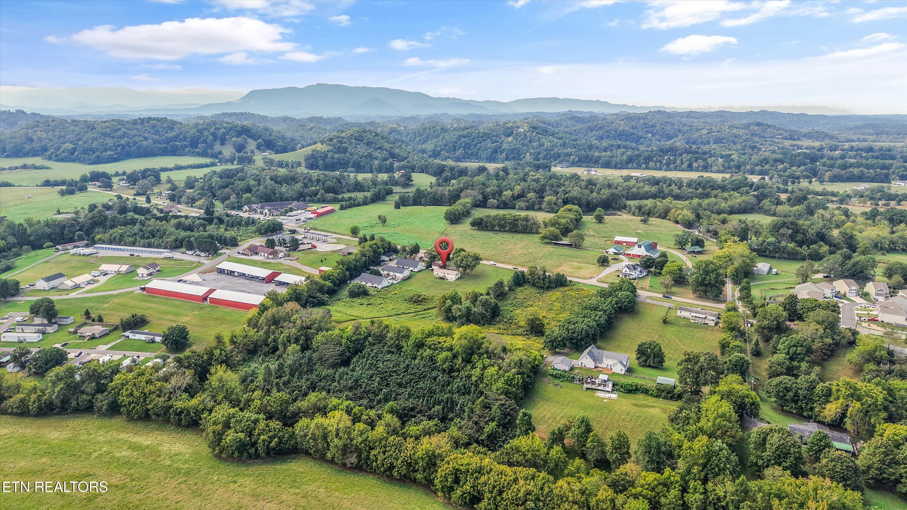 2882 Boyds Creek Hwy
