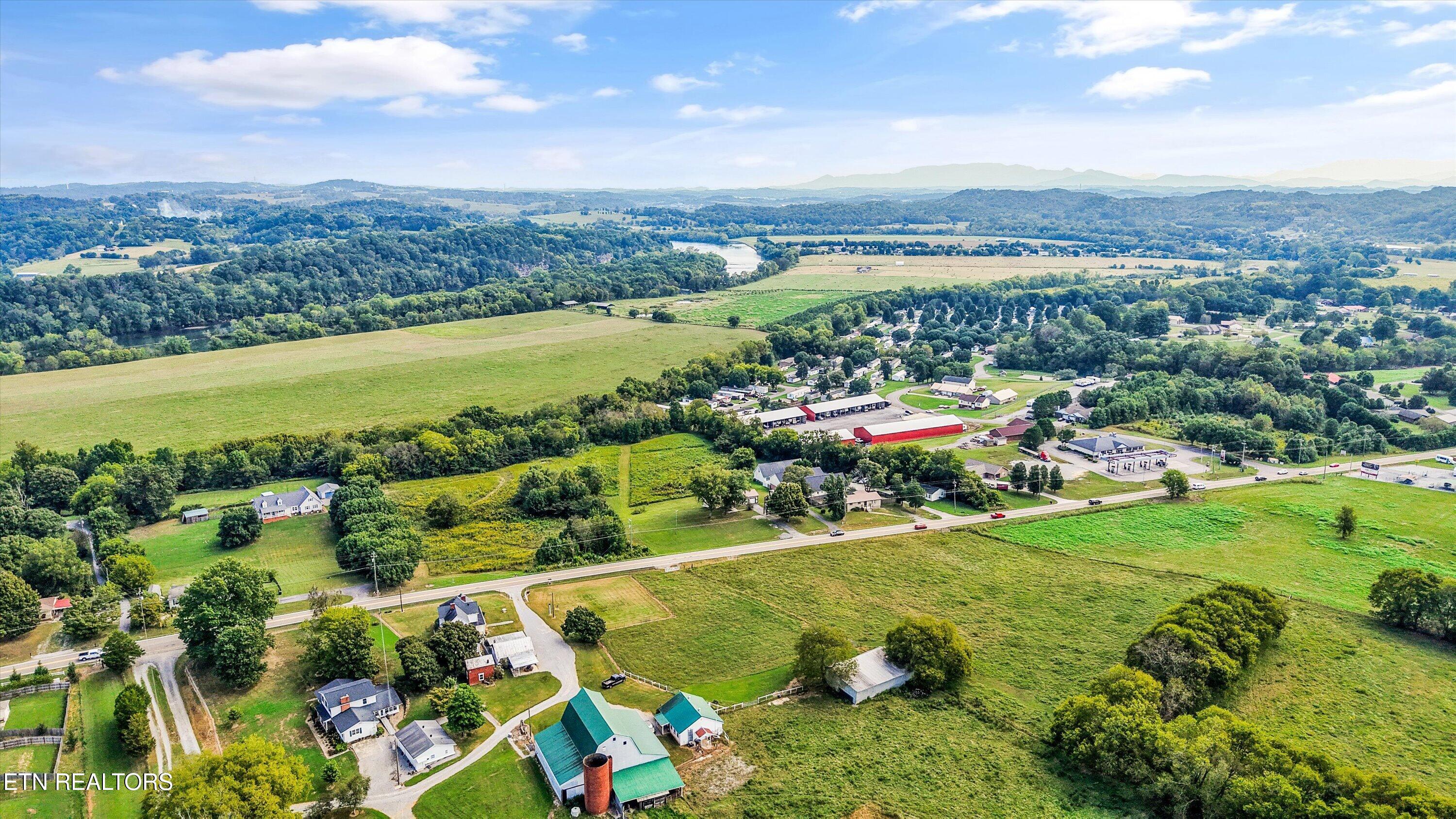 2882 Boyds Creek Hwy