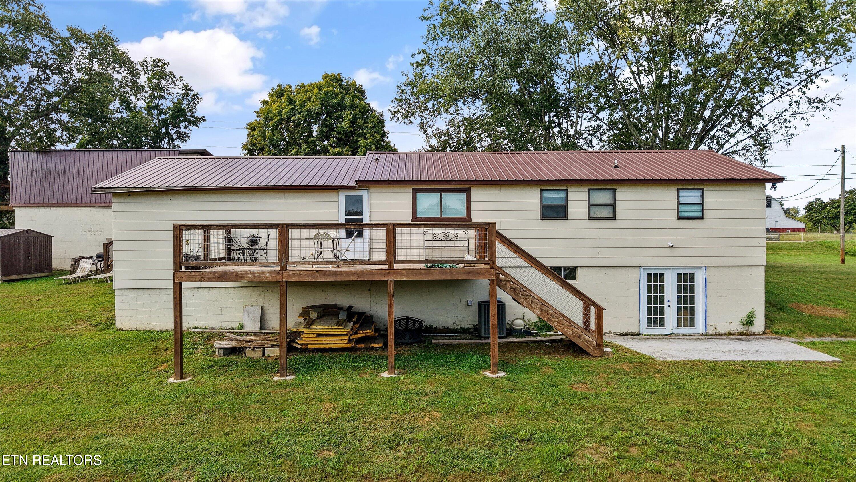2882 Boyds Creek Hwy