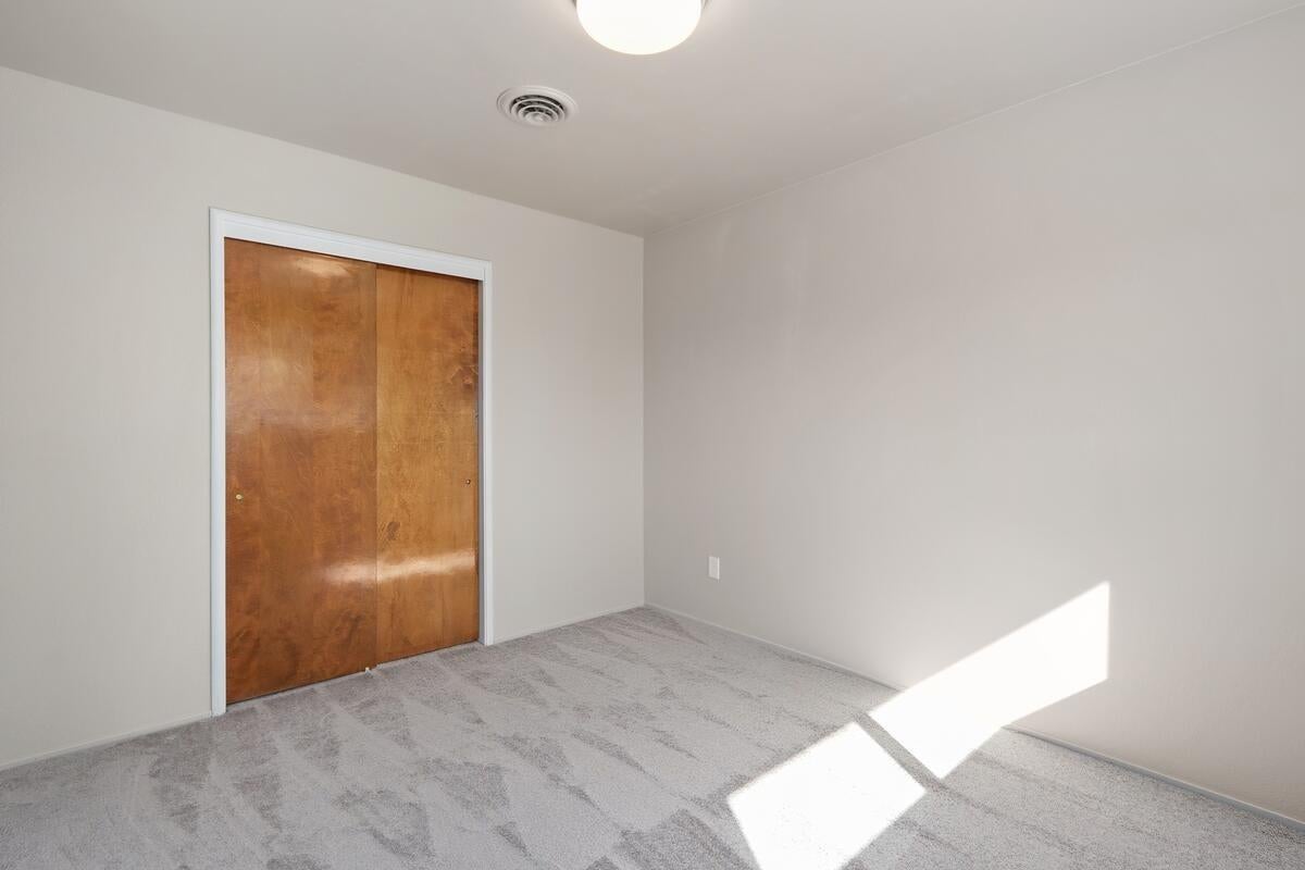 1578 Cedar Way